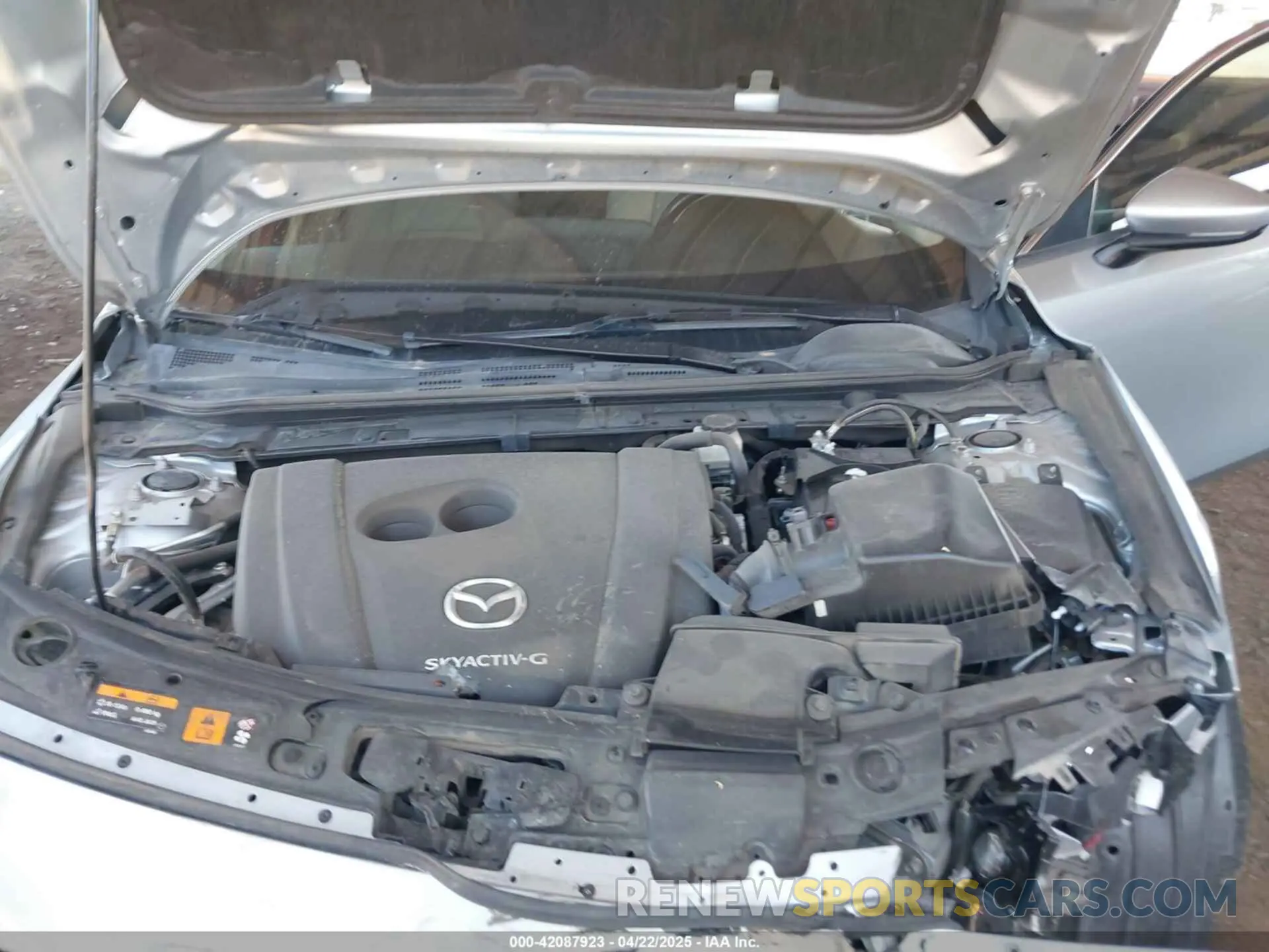 10 fotografías del automóvil dañado JM1BPACL5K1113424 MAZDA MAZDA3 2019