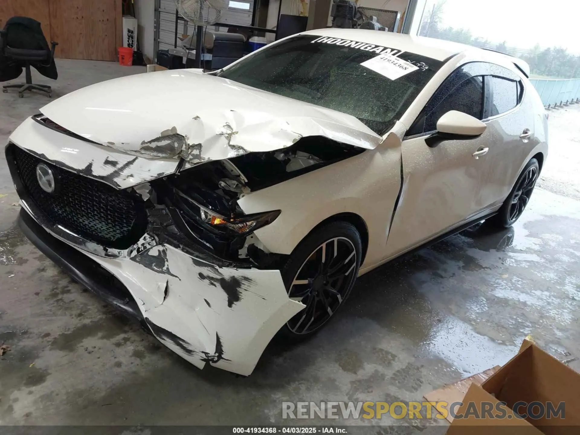 2 fotografías del automóvil dañado JM1BPAJM0K1120549 MAZDA MAZDA3 2019