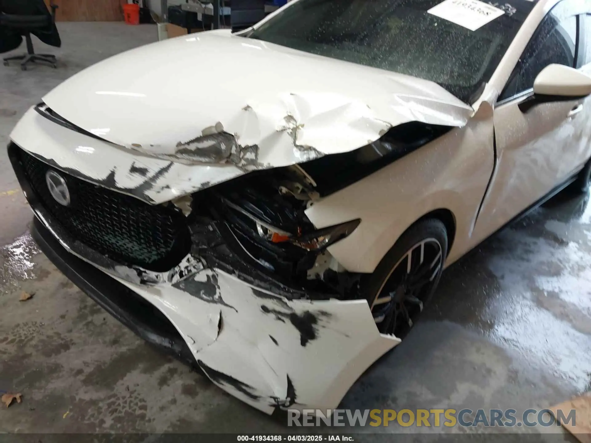 6 fotografías del automóvil dañado JM1BPAJM0K1120549 MAZDA MAZDA3 2019
