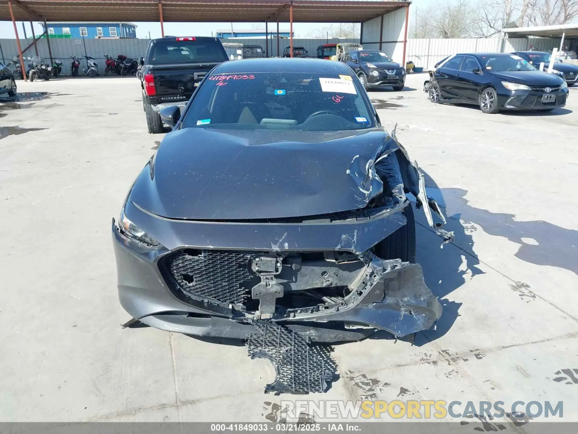 12 fotografías del automóvil dañado JM1BPAMM8K1120231 MAZDA MAZDA3 2019