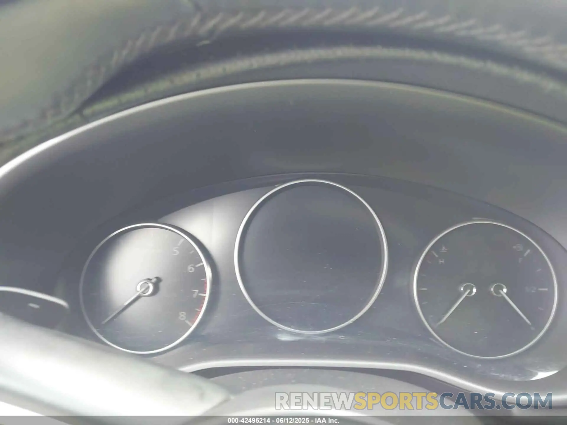 7 fotografías del automóvil dañado JM1BPANM3K1140563 MAZDA MAZDA3 2019