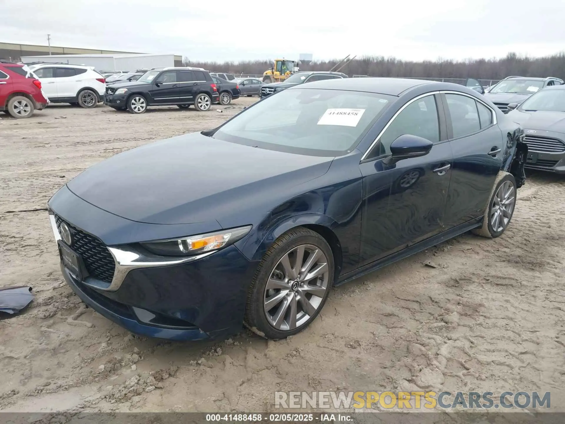 2 fotografías del automóvil dañado JM1BPBAM4K1138400 MAZDA MAZDA3 2019