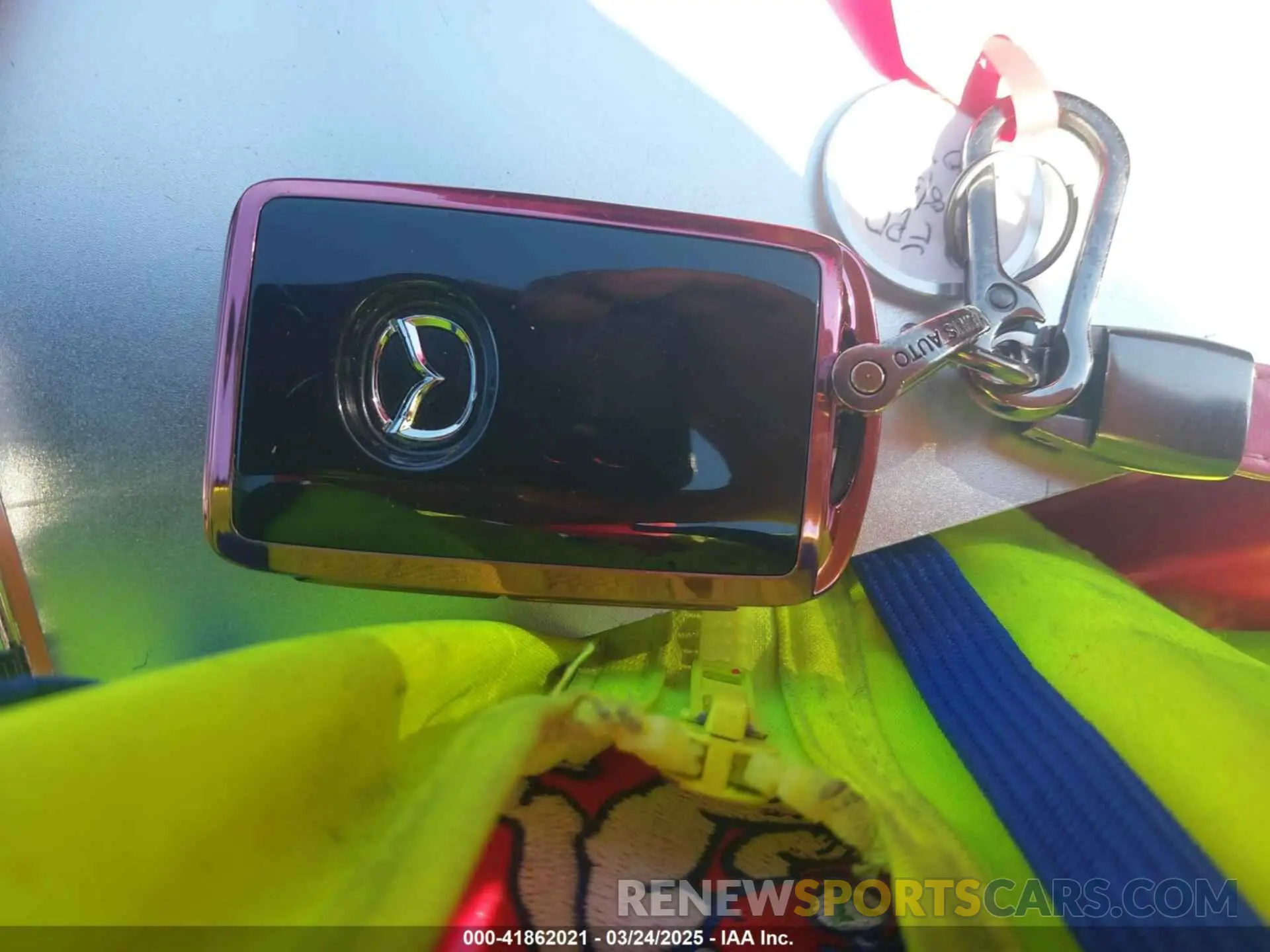 11 fotografías del automóvil dañado JM1BPBEM7K1119186 MAZDA MAZDA3 2019
