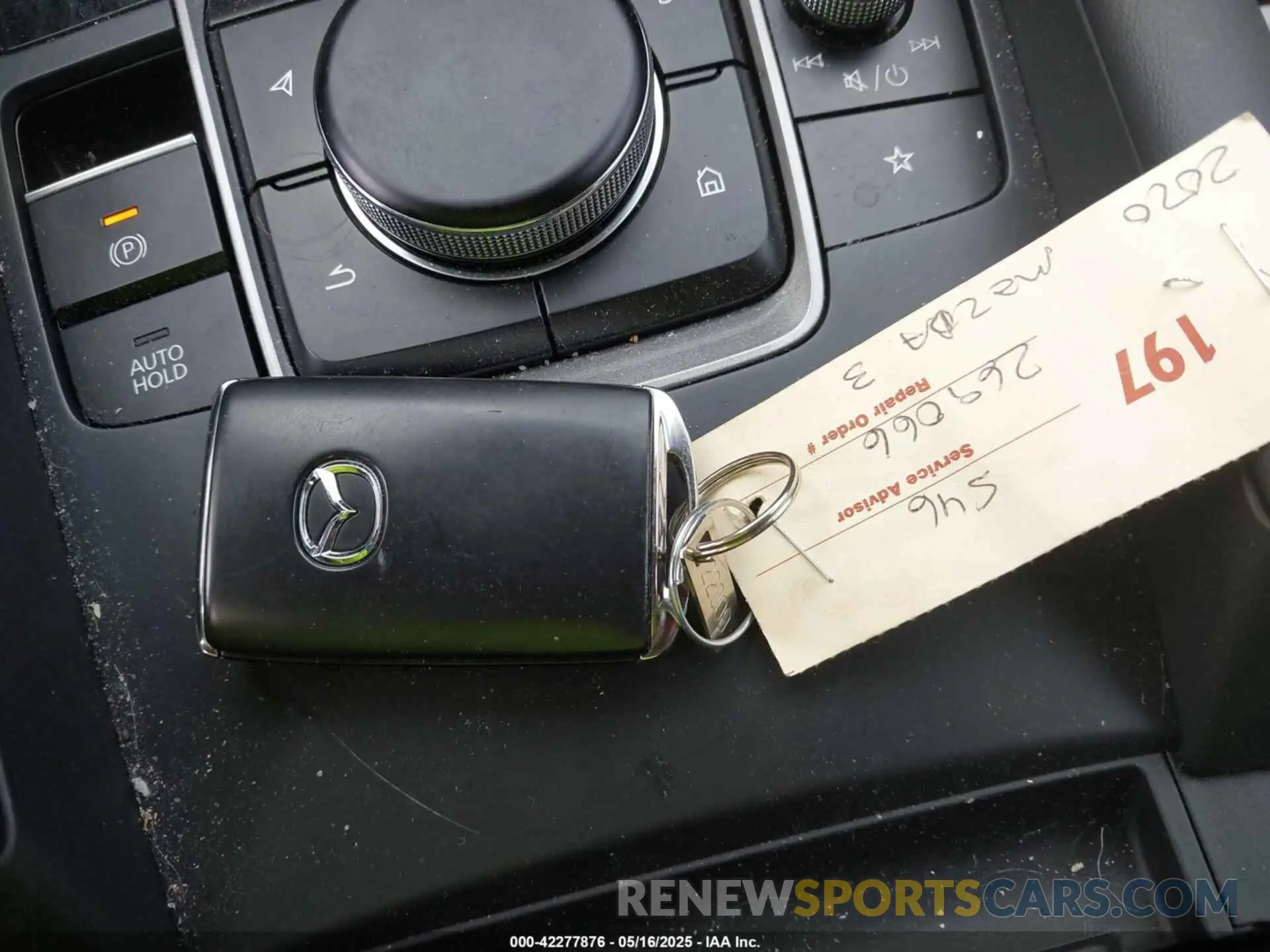 11 fotografías del automóvil dañado 3MZBPABL1LM129851 MAZDA MAZDA3 2020