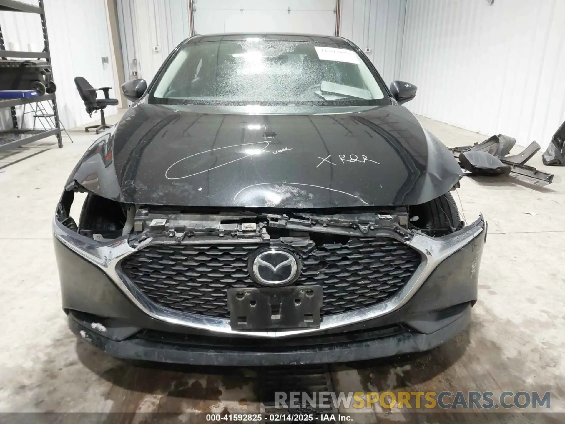 12 fotografías del automóvil dañado 3MZBPABL5LM130436 MAZDA MAZDA3 2020