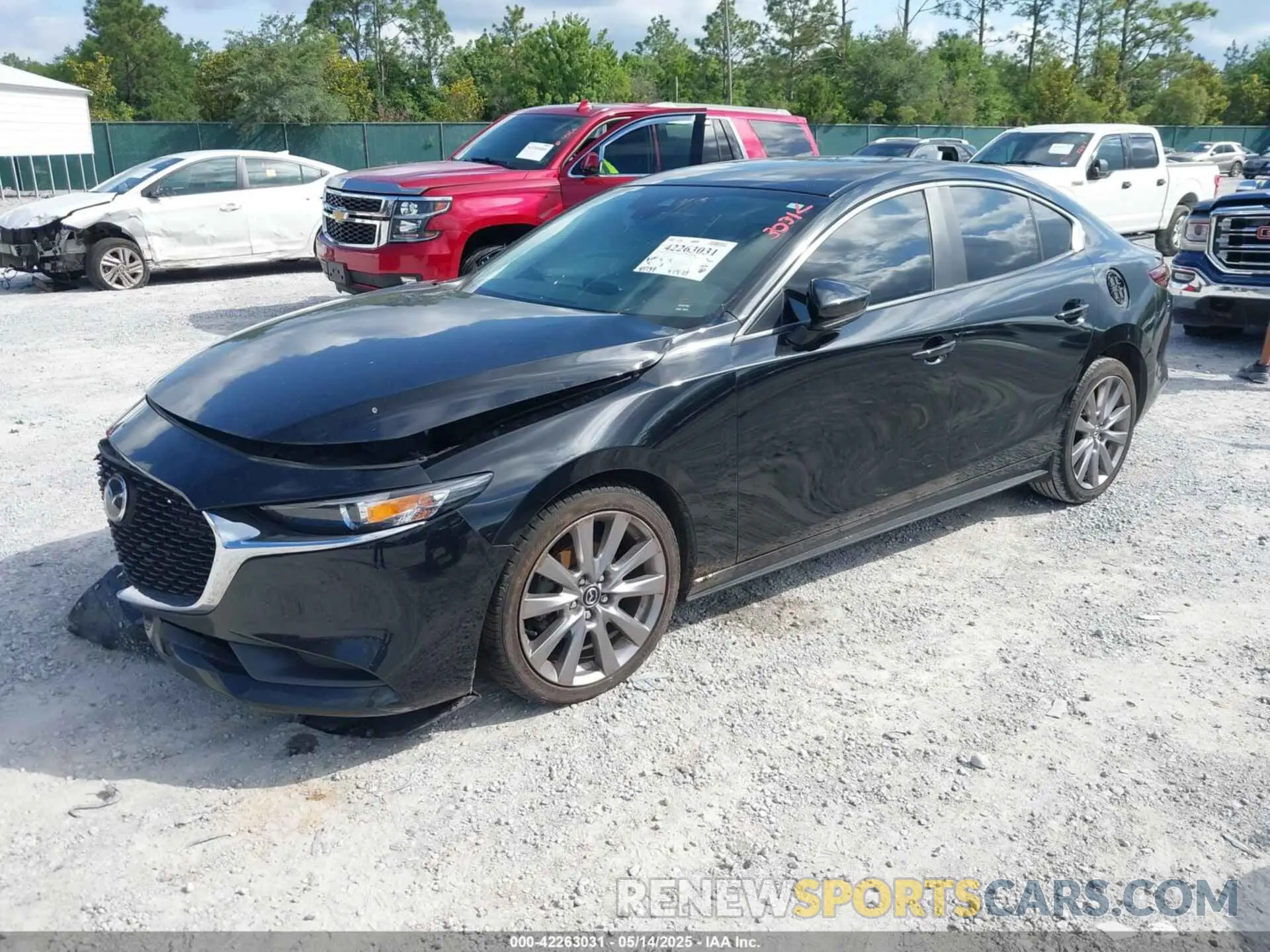 2 fotografías del automóvil dañado 3MZBPACL5LM135148 MAZDA MAZDA3 2020