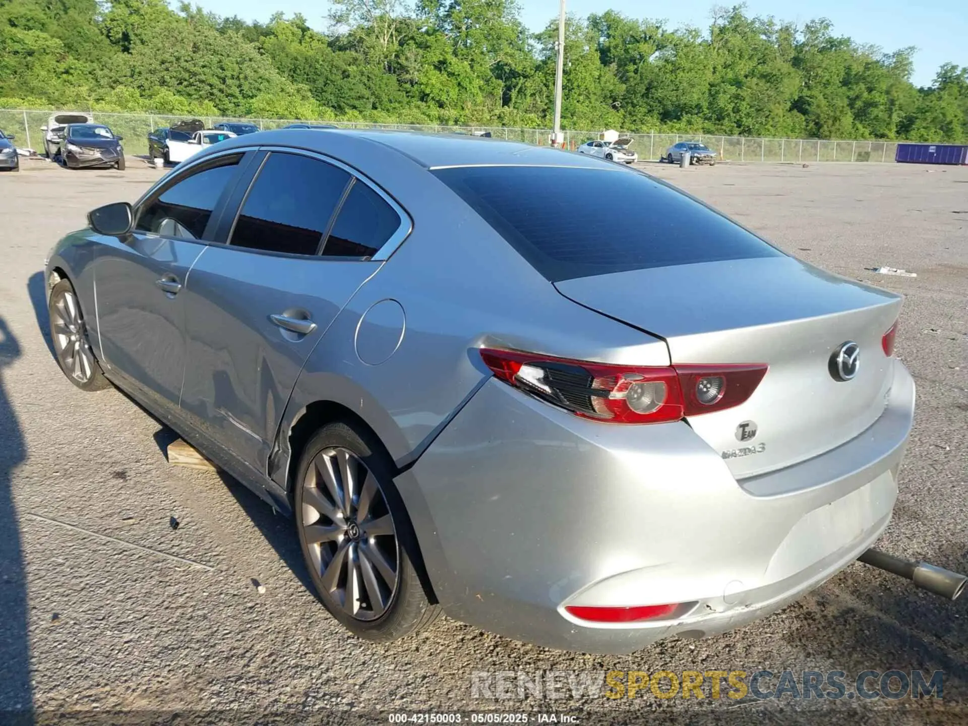 3 fotografías del automóvil dañado 3MZBPACL6LM133425 MAZDA MAZDA3 2020