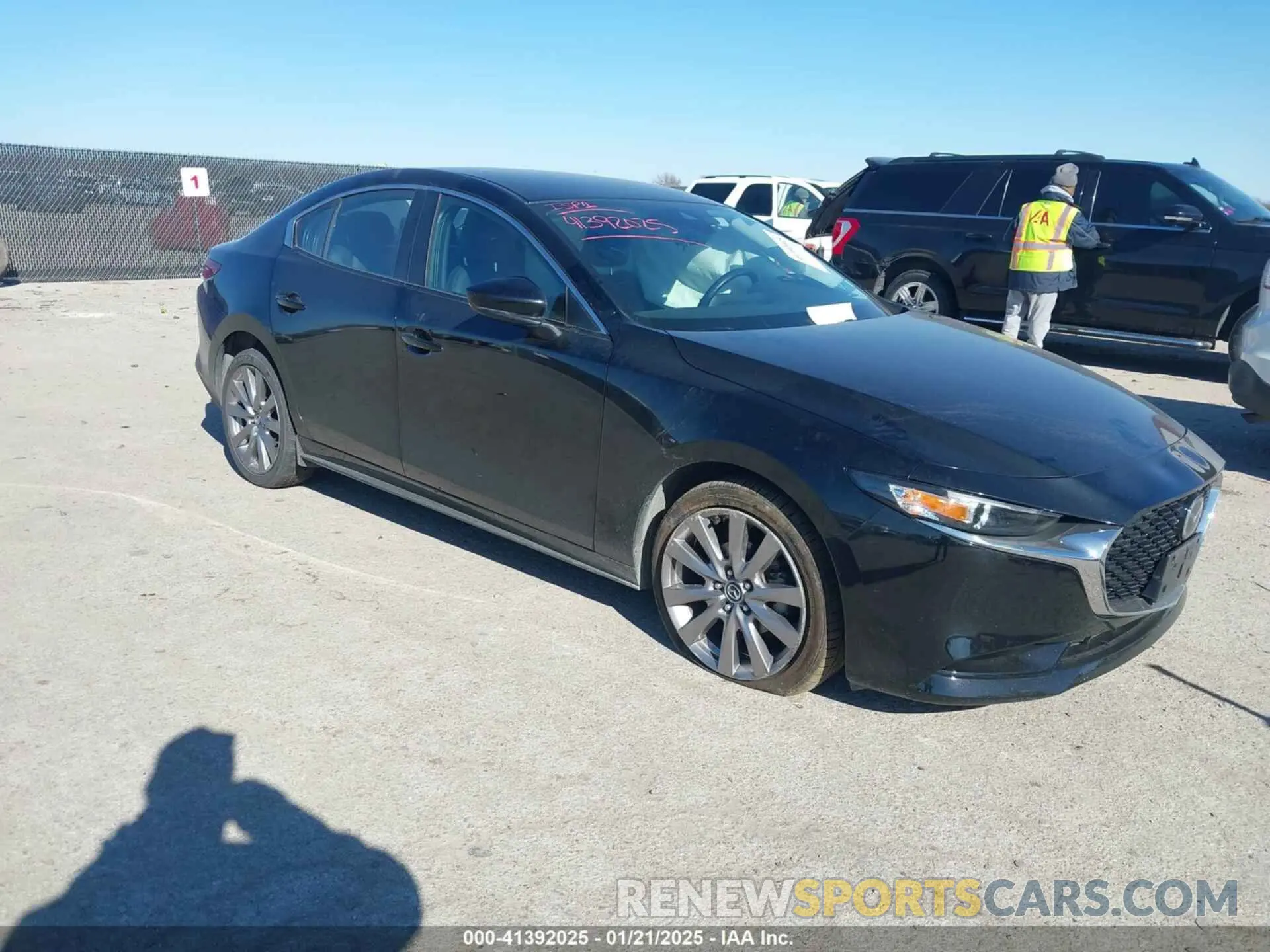 1 fotografías del automóvil dañado 3MZBPADLXLM119509 MAZDA MAZDA3 2020