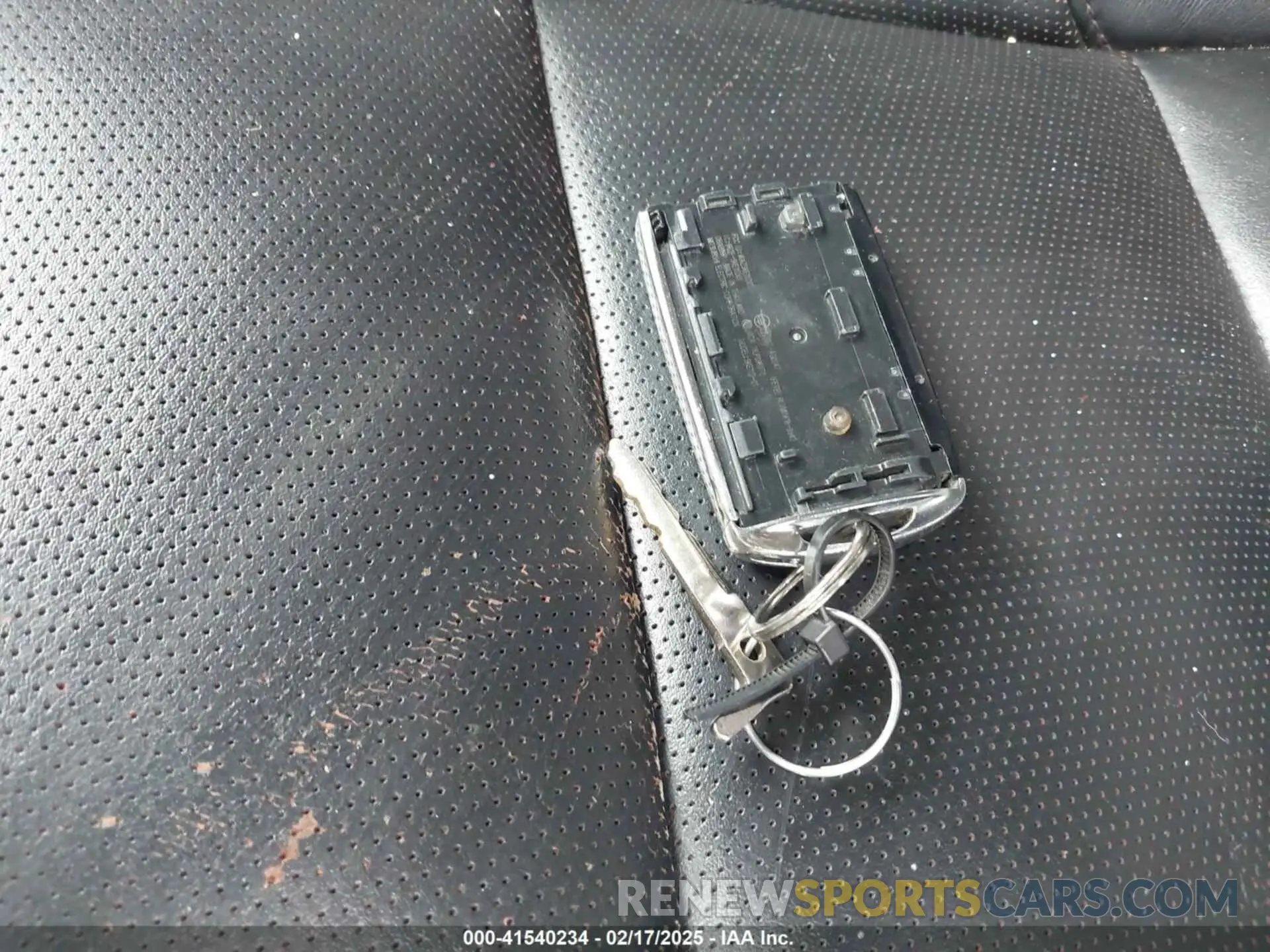 11 fotografías del automóvil dañado 3MZBPBEMXLM133357 MAZDA MAZDA3 2020