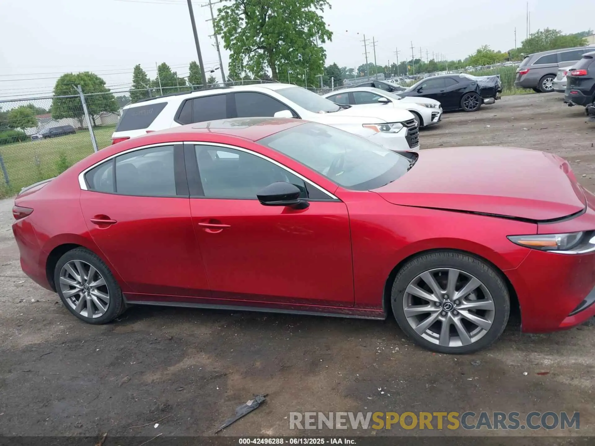 13 fotografías del automóvil dañado JM1BPAEM5L1168219 MAZDA MAZDA3 2020