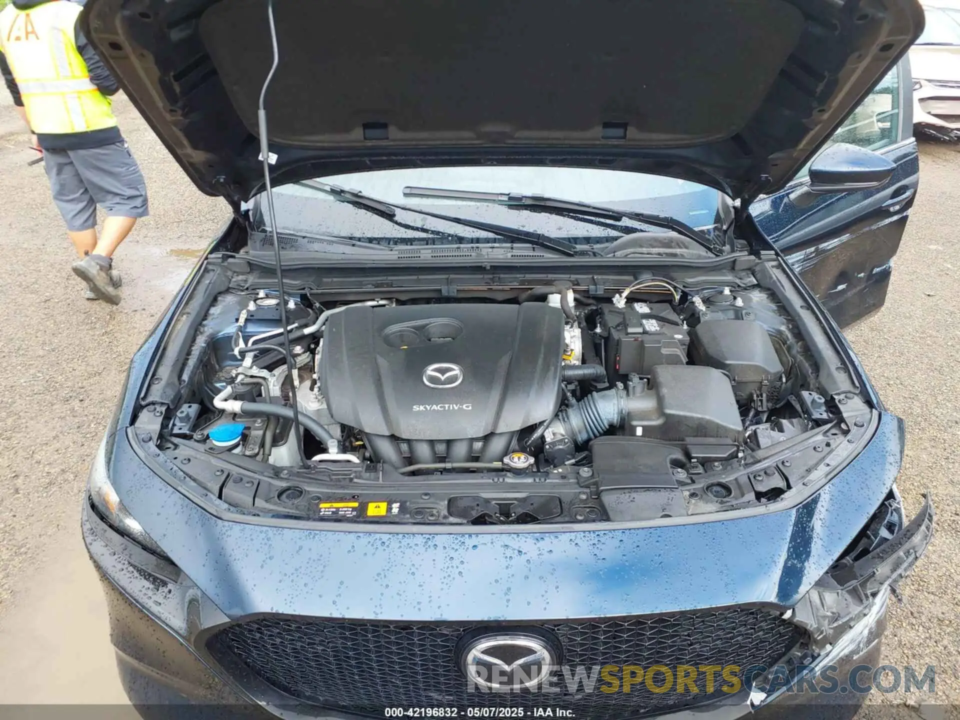 10 fotografías del automóvil dañado JM1BPALM1L1158967 MAZDA MAZDA3 2020