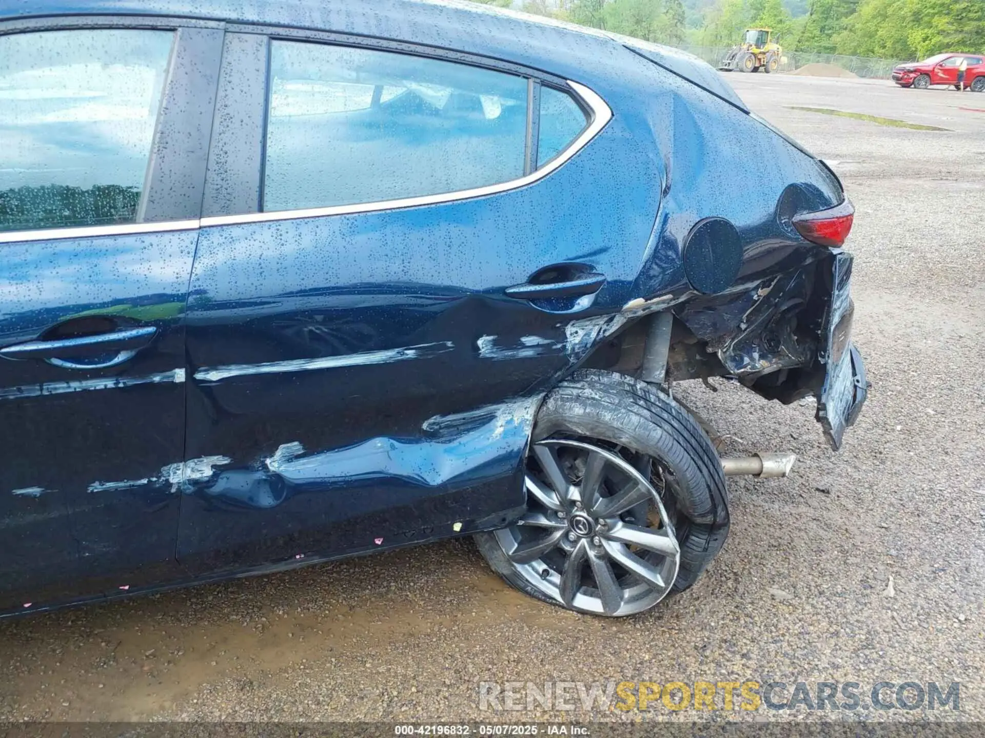 17 fotografías del automóvil dañado JM1BPALM1L1158967 MAZDA MAZDA3 2020