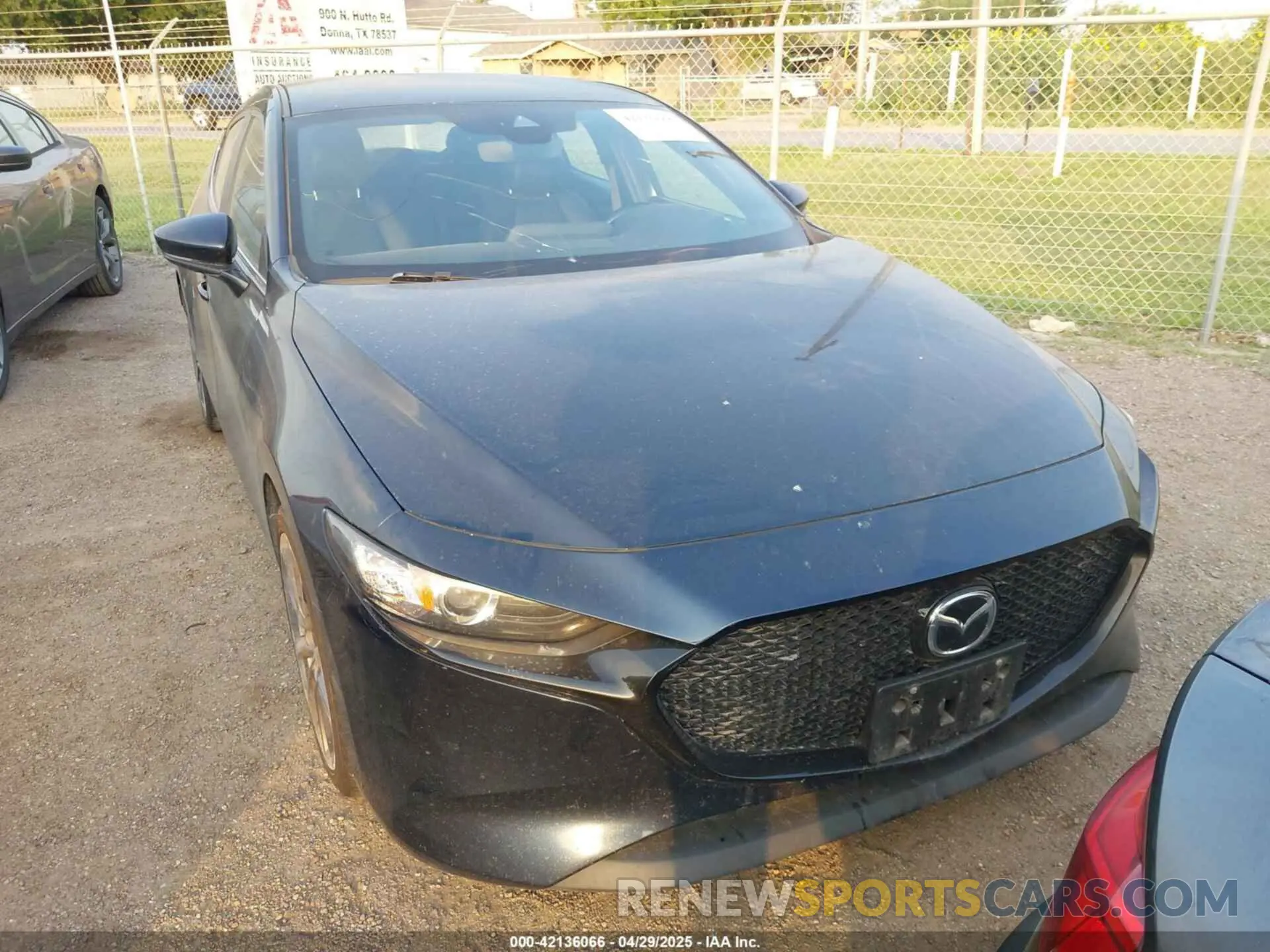 6 fotografías del automóvil dañado JM1BPAMM9L1167012 MAZDA MAZDA3 2020