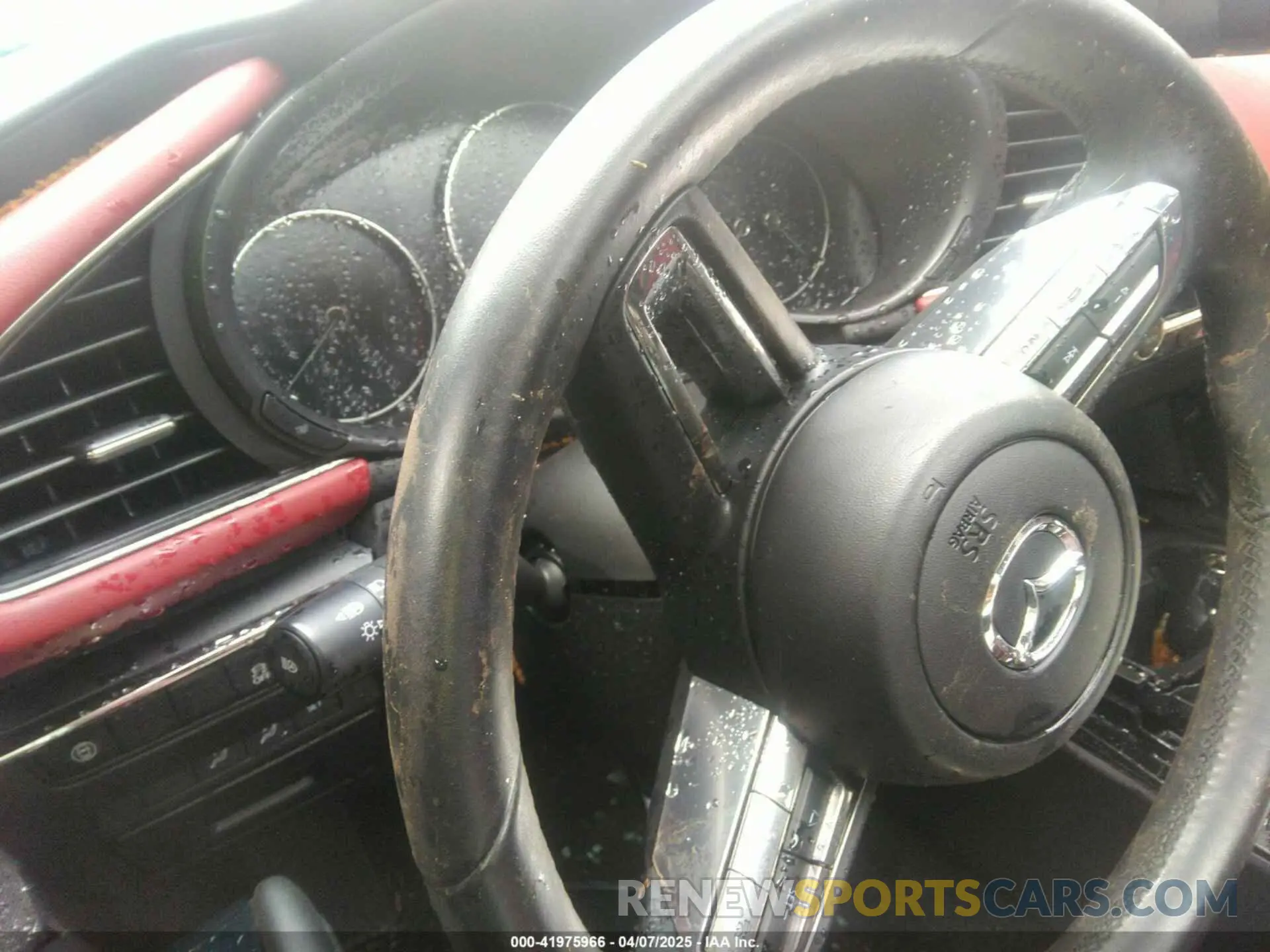 7 fotografías del automóvil dañado JM1BPANM8L1169929 MAZDA MAZDA3 2020