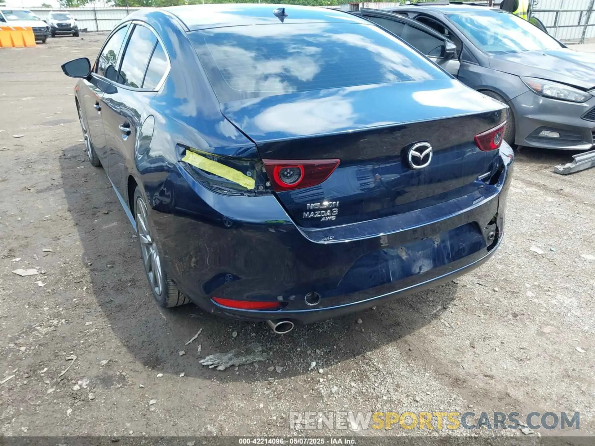 6 fotografías del automóvil dañado JM1BPBEM2L1163307 MAZDA MAZDA3 2020
