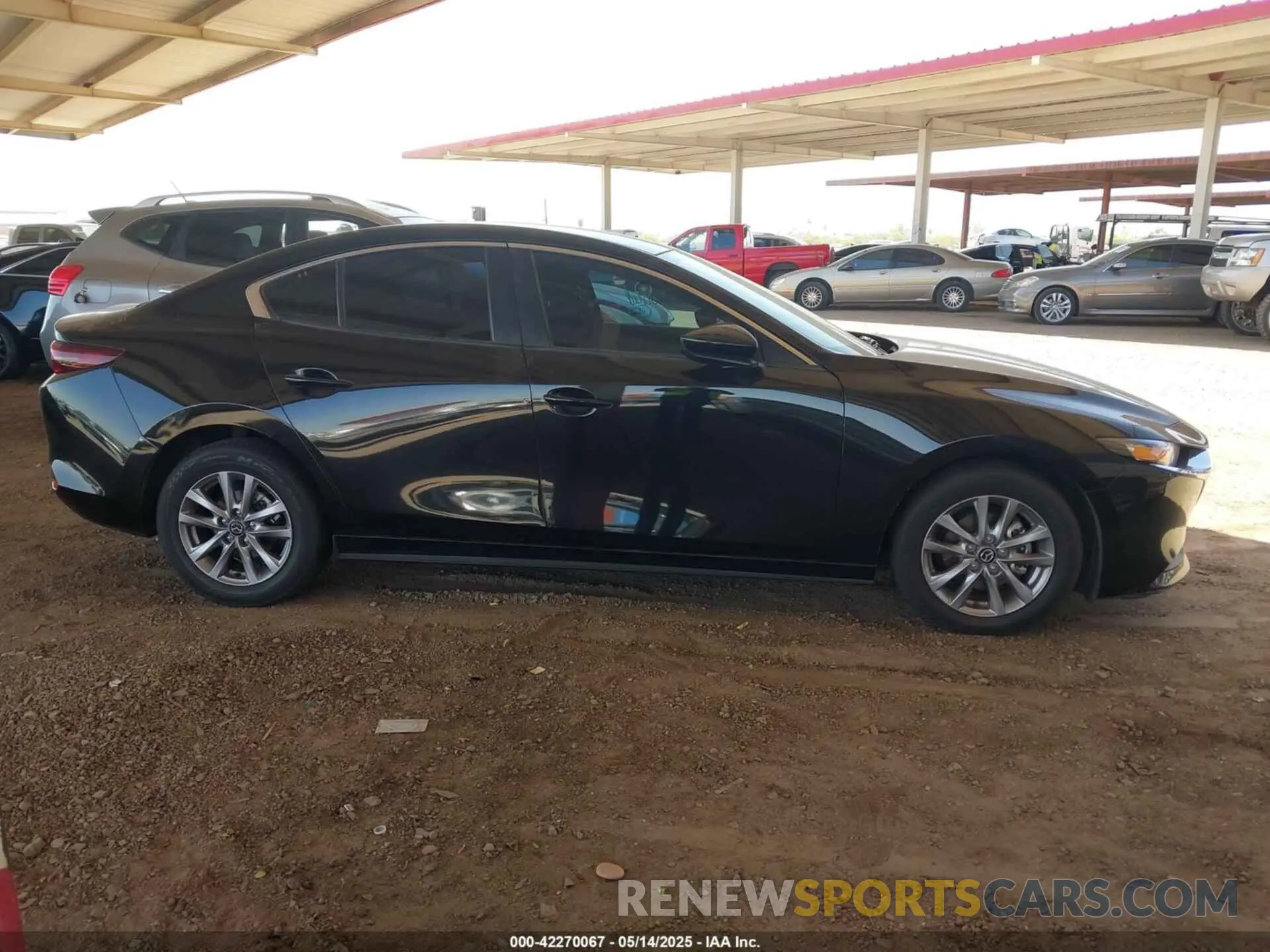 12 fotografías del automóvil dañado 3MZBPAAL7MM200585 MAZDA MAZDA3 2021