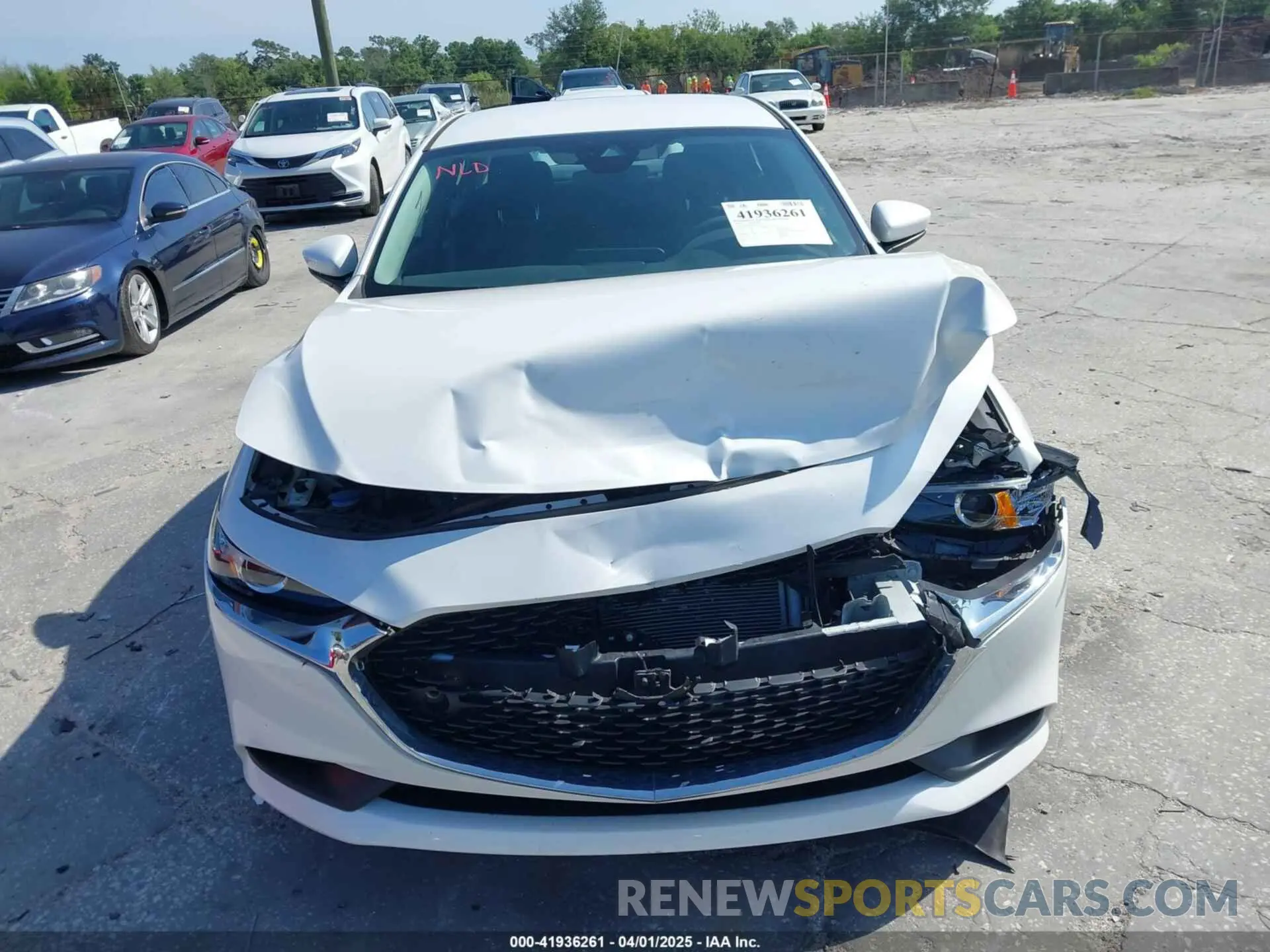 12 fotografías del automóvil dañado 3MZBPAAL8MM254784 MAZDA MAZDA3 2021