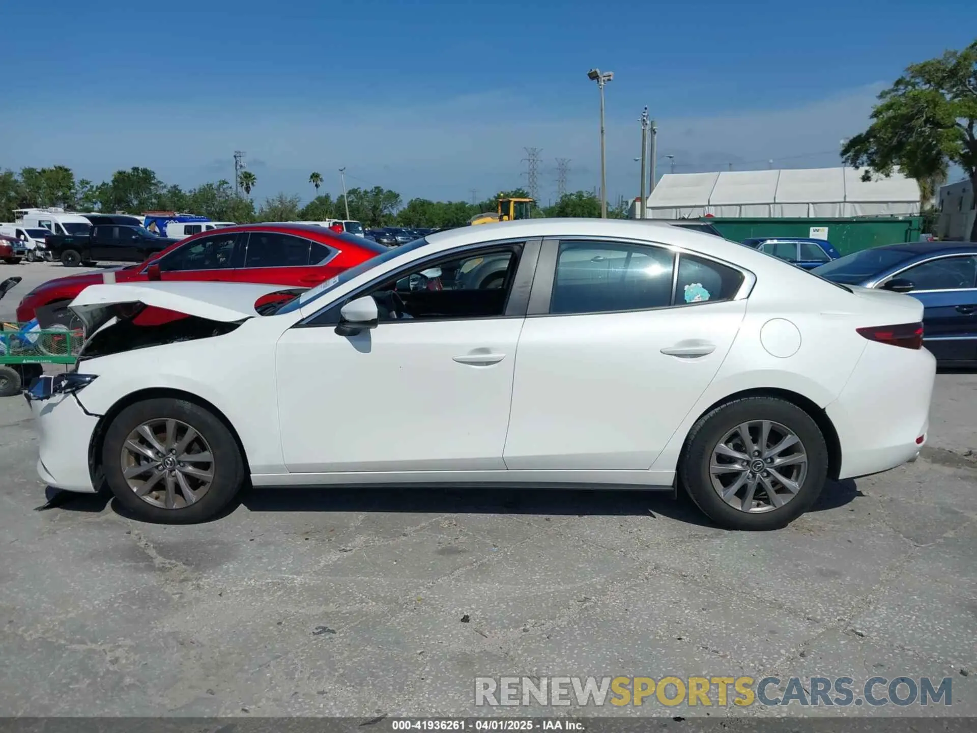 14 fotografías del automóvil dañado 3MZBPAAL8MM254784 MAZDA MAZDA3 2021