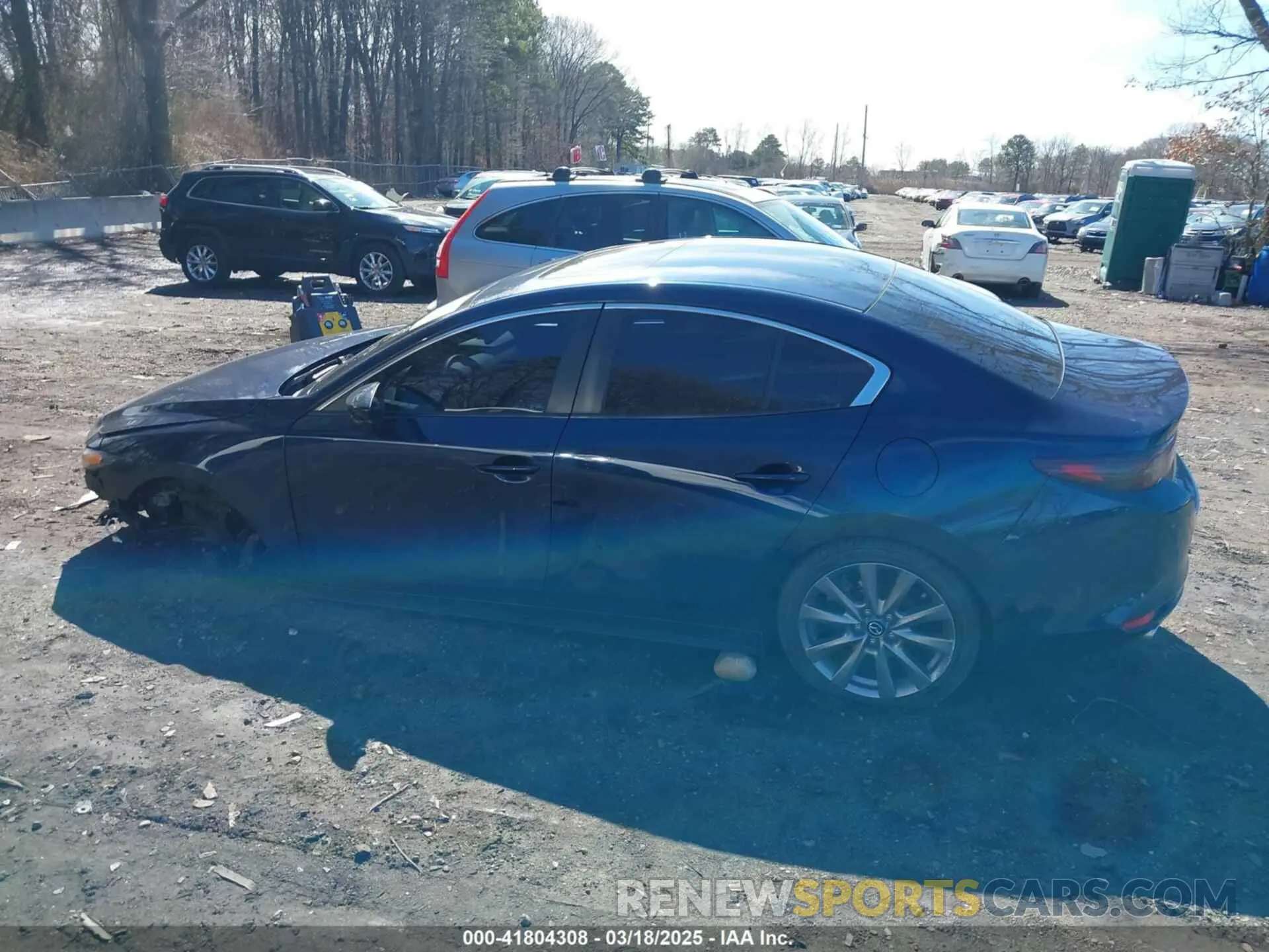 13 fotografías del automóvil dañado 3MZBPACL4MM252575 MAZDA MAZDA3 2021