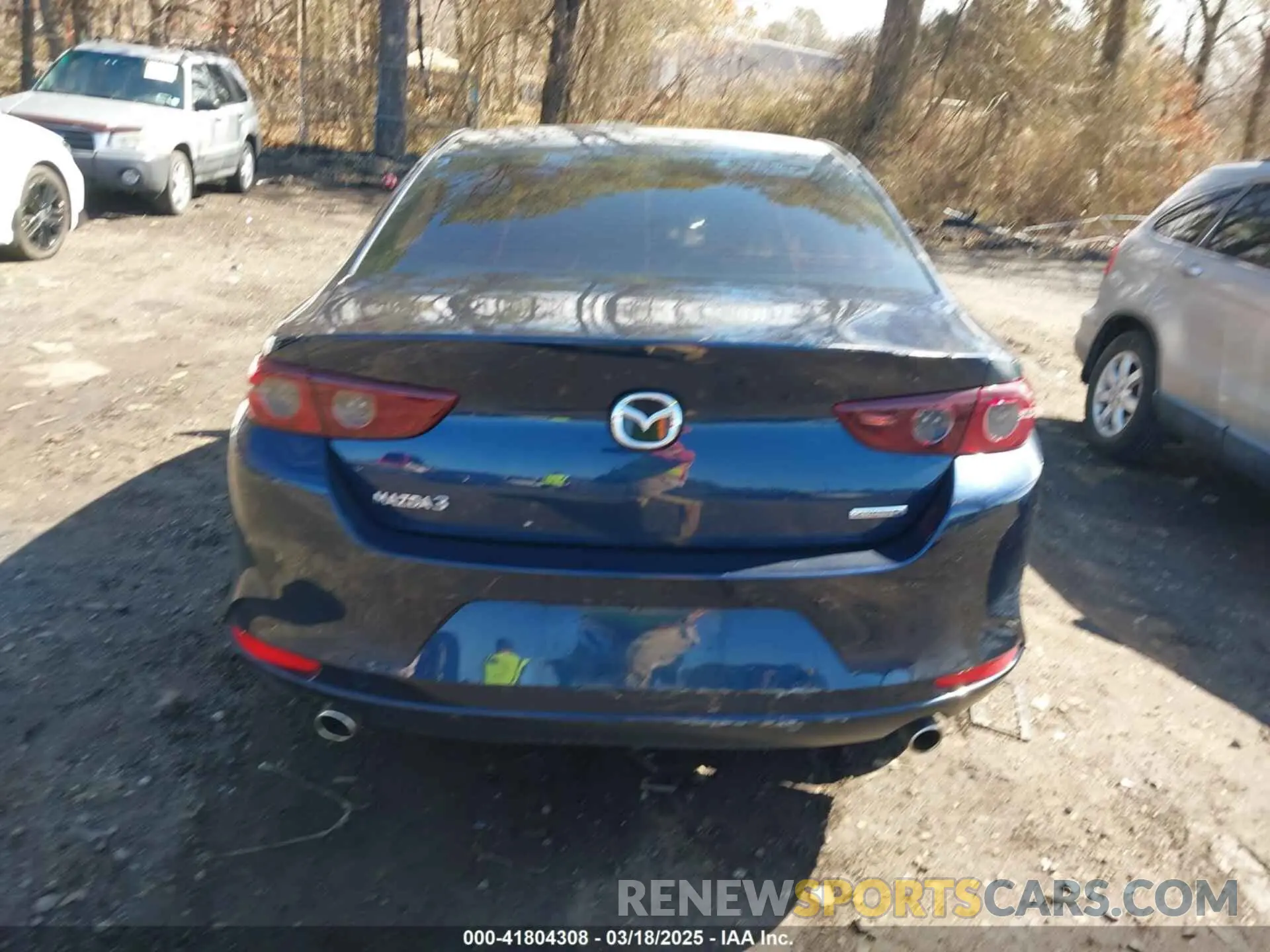 15 fotografías del automóvil dañado 3MZBPACL4MM252575 MAZDA MAZDA3 2021