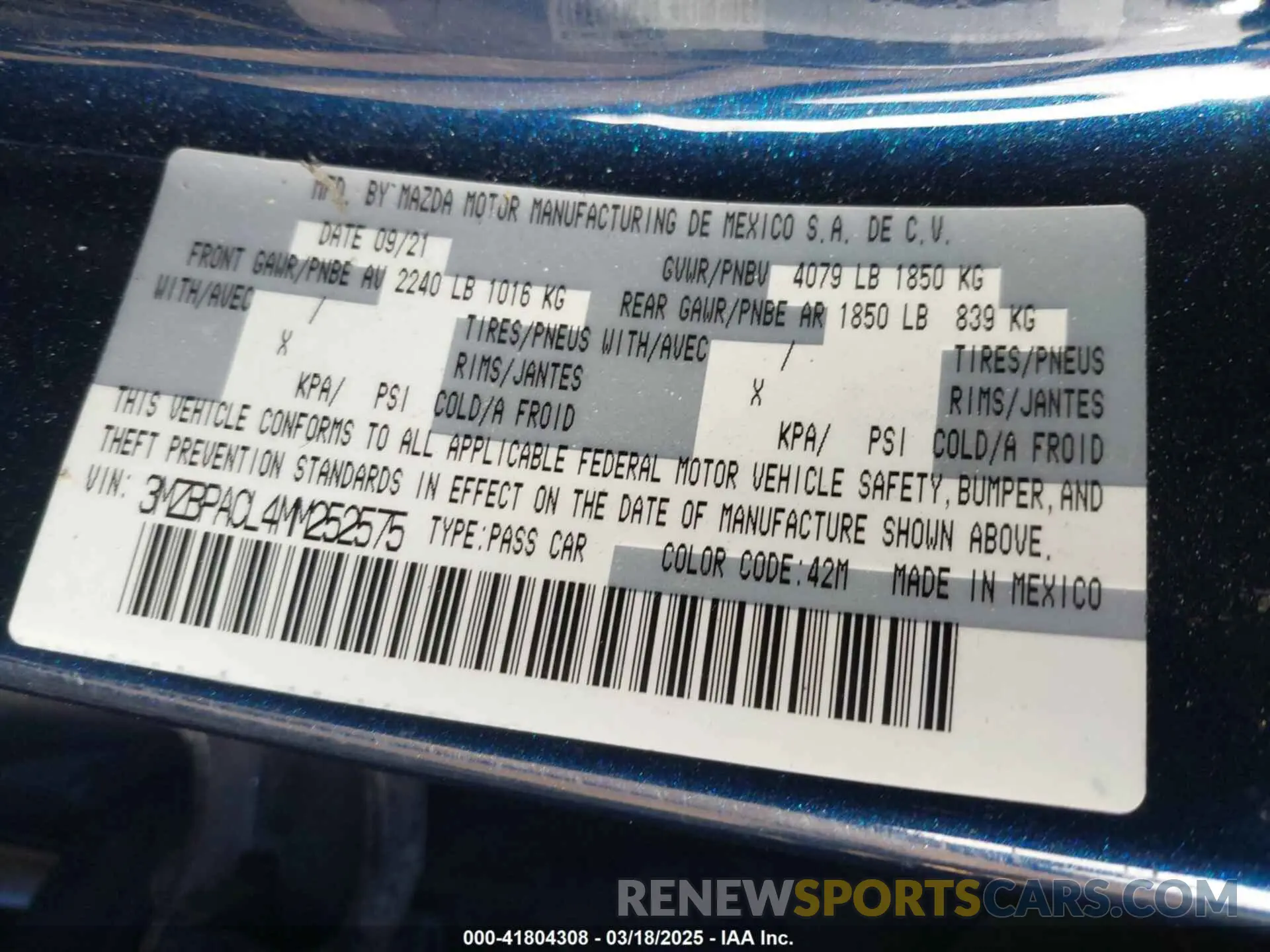 9 fotografías del automóvil dañado 3MZBPACL4MM252575 MAZDA MAZDA3 2021