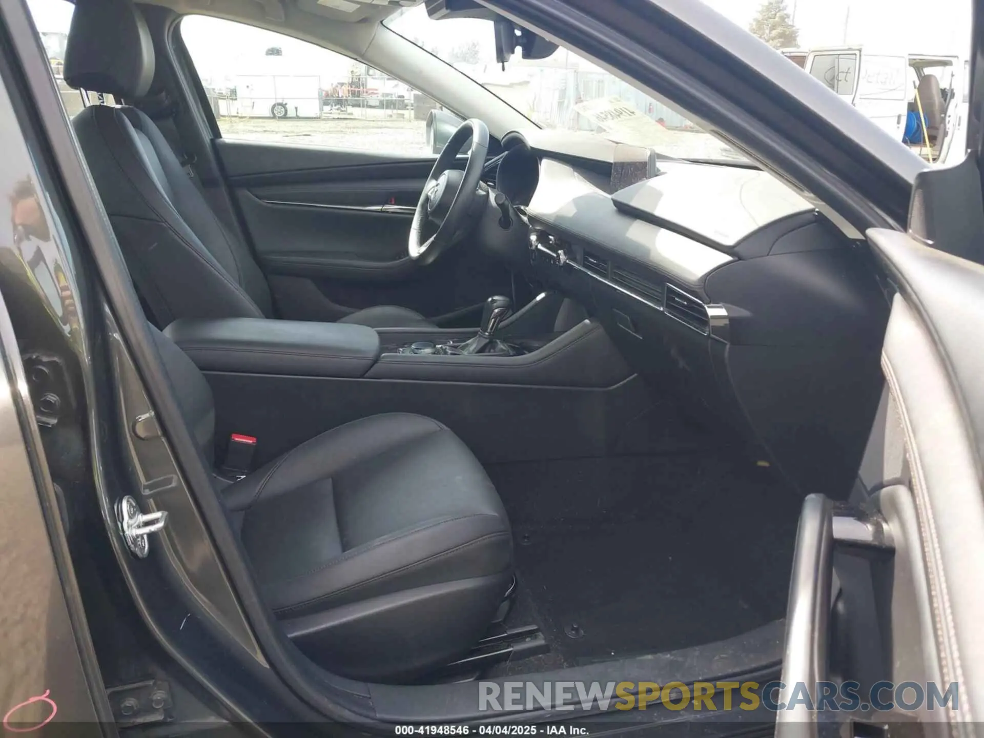 5 fotografías del automóvil dañado 3MZBPBCL7MM253158 MAZDA MAZDA3 2021