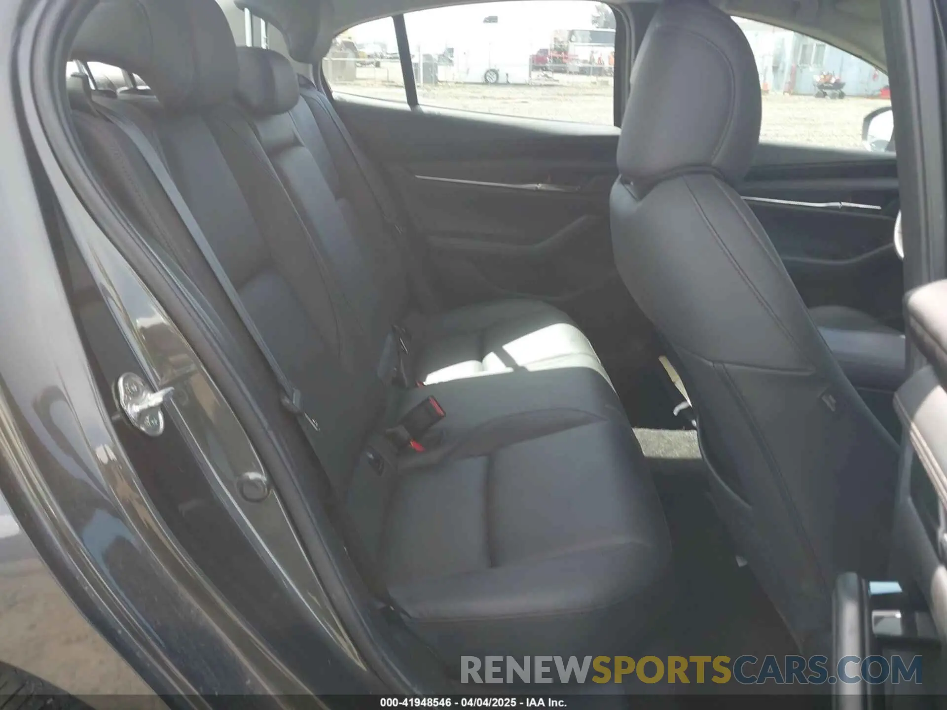 8 fotografías del automóvil dañado 3MZBPBCL7MM253158 MAZDA MAZDA3 2021