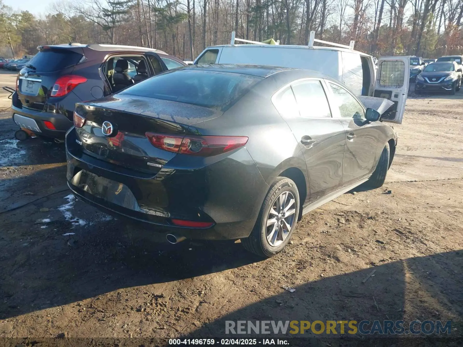 4 fotografías del automóvil dañado JM1BPAA72M1334617 MAZDA MAZDA3 2021