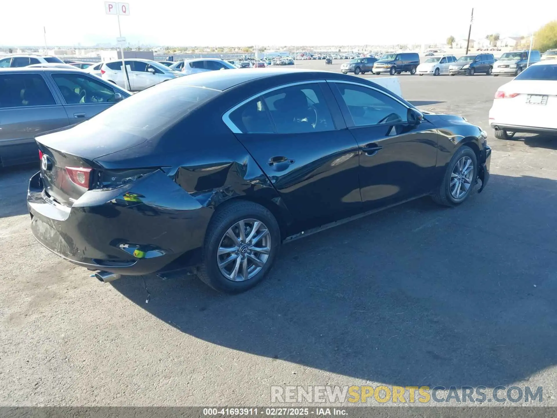 4 fotografías del automóvil dañado JM1BPAAL8M1321402 MAZDA MAZDA3 2021