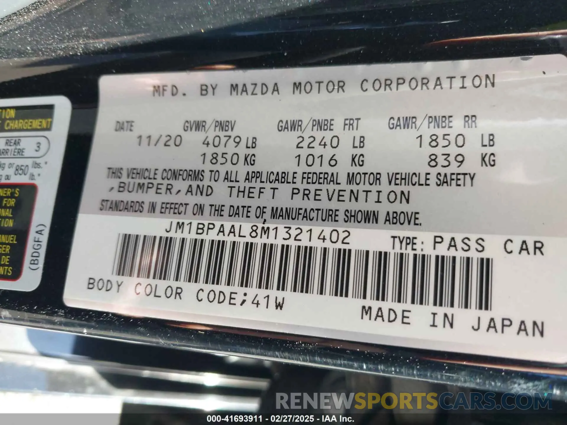 9 fotografías del automóvil dañado JM1BPAAL8M1321402 MAZDA MAZDA3 2021