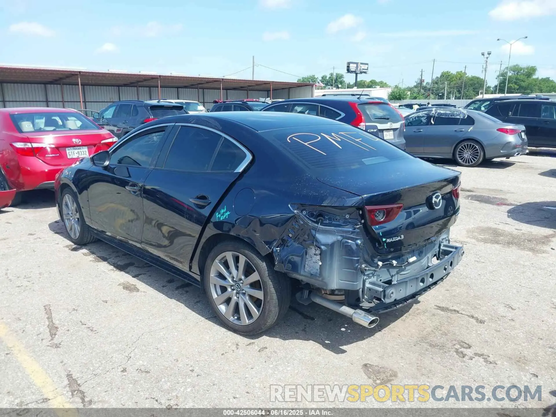 3 fotografías del automóvil dañado JM1BPABL1M1334488 MAZDA MAZDA3 2021