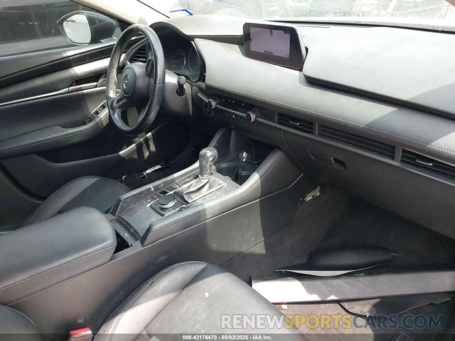 5 fotografías del automóvil dañado JM1BPABL9M1316515 MAZDA MAZDA3 2021