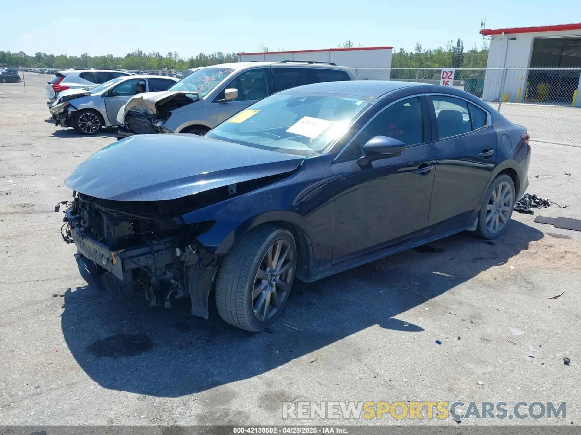 2 fotografías del automóvil dañado JM1BPABLXM1326518 MAZDA MAZDA3 2021