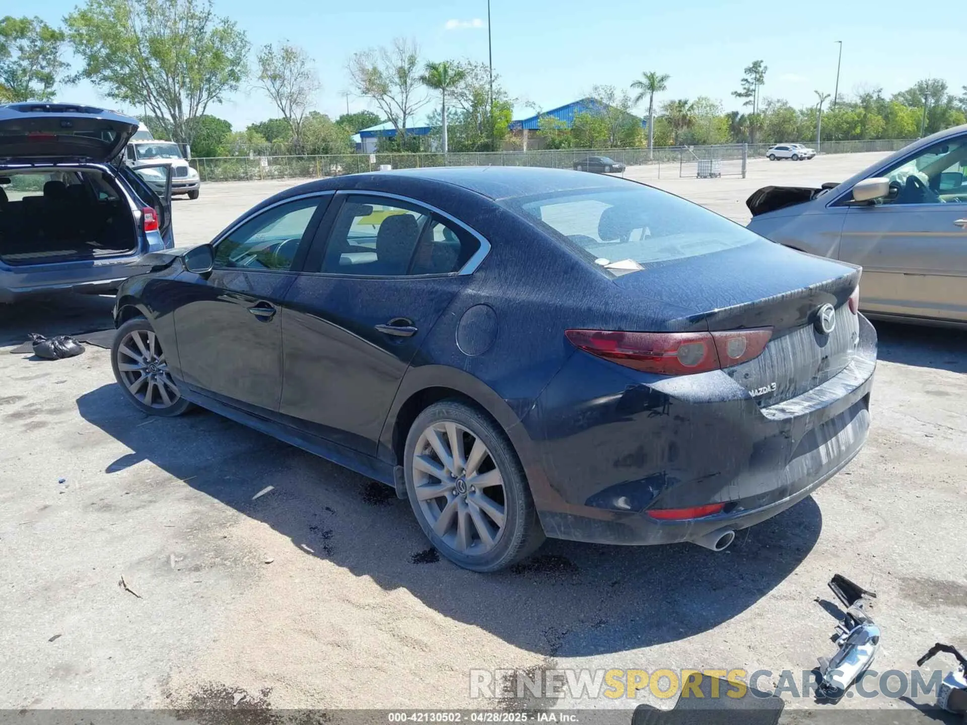 3 fotografías del automóvil dañado JM1BPABLXM1326518 MAZDA MAZDA3 2021