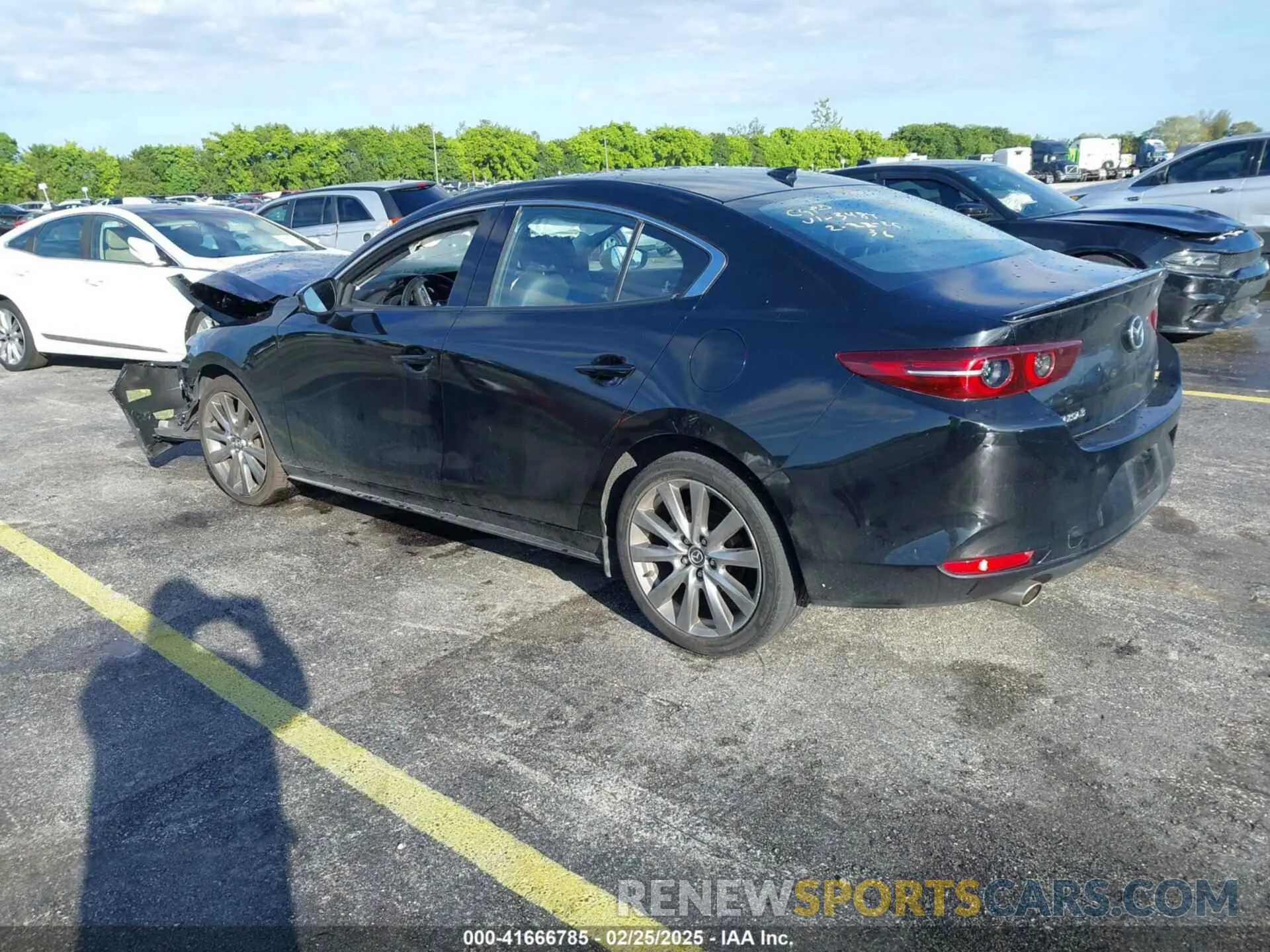 3 fotografías del automóvil dañado JM1BPADL7M1303484 MAZDA MAZDA3 2021