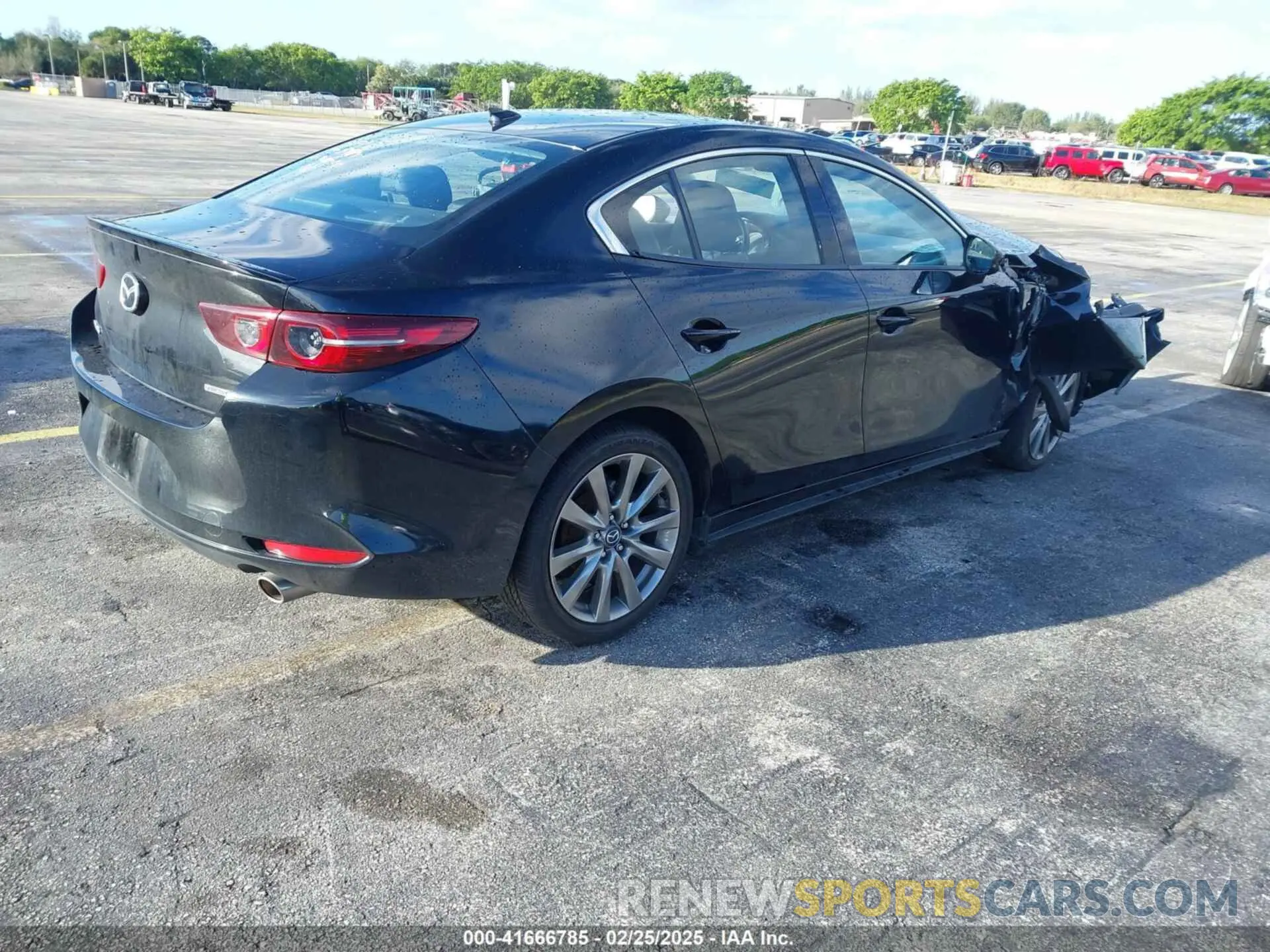 4 fotografías del automóvil dañado JM1BPADL7M1303484 MAZDA MAZDA3 2021
