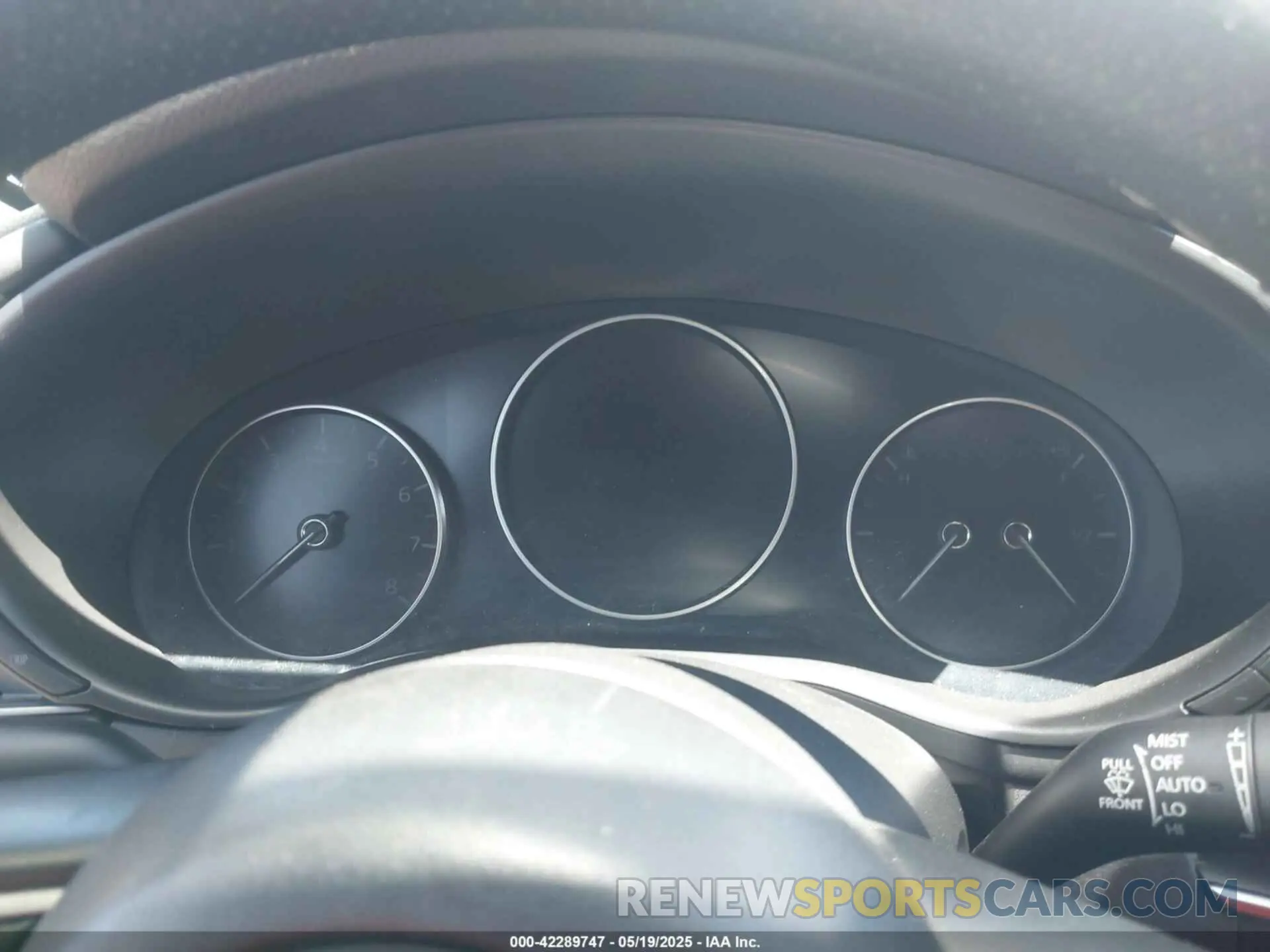 16 fotografías del automóvil dañado JM1BPAKLXM1321304 MAZDA MAZDA3 2021