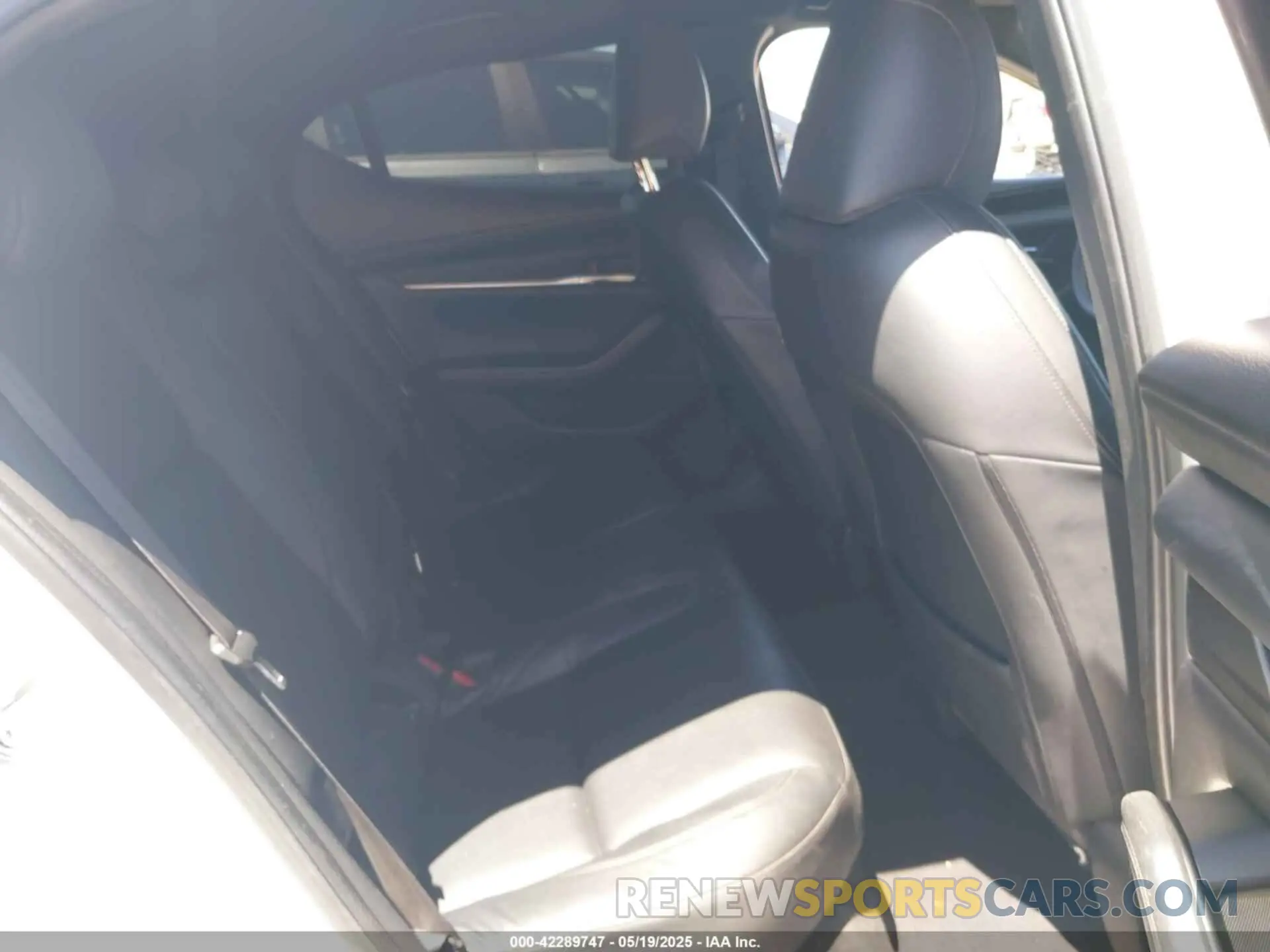 8 fotografías del automóvil dañado JM1BPAKLXM1321304 MAZDA MAZDA3 2021