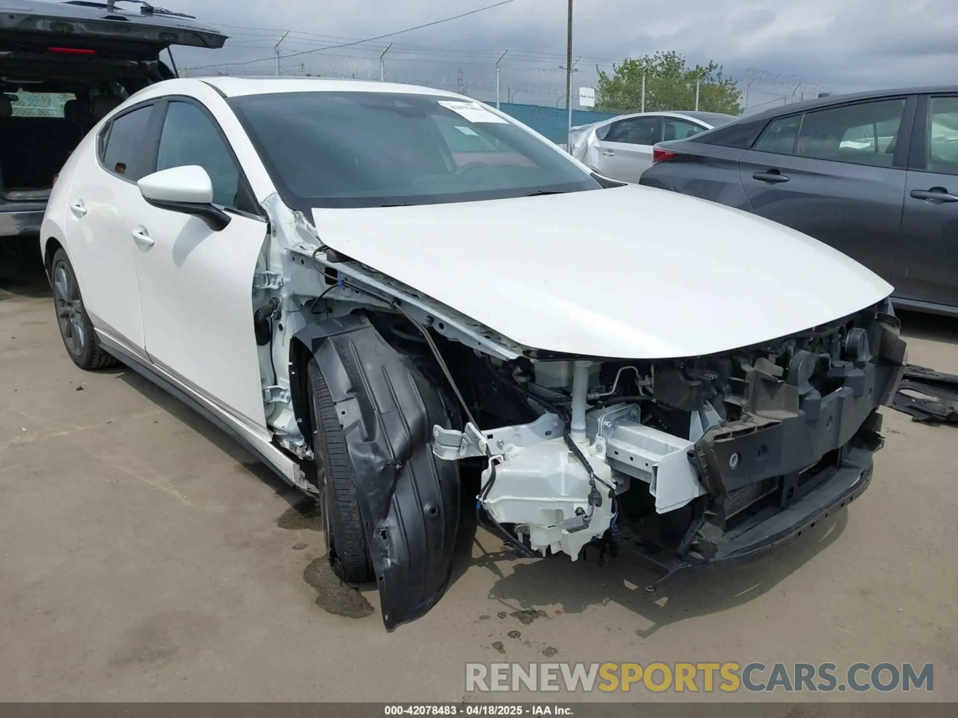 1 fotografías del automóvil dañado JM1BPALL3M1309705 MAZDA MAZDA3 2021