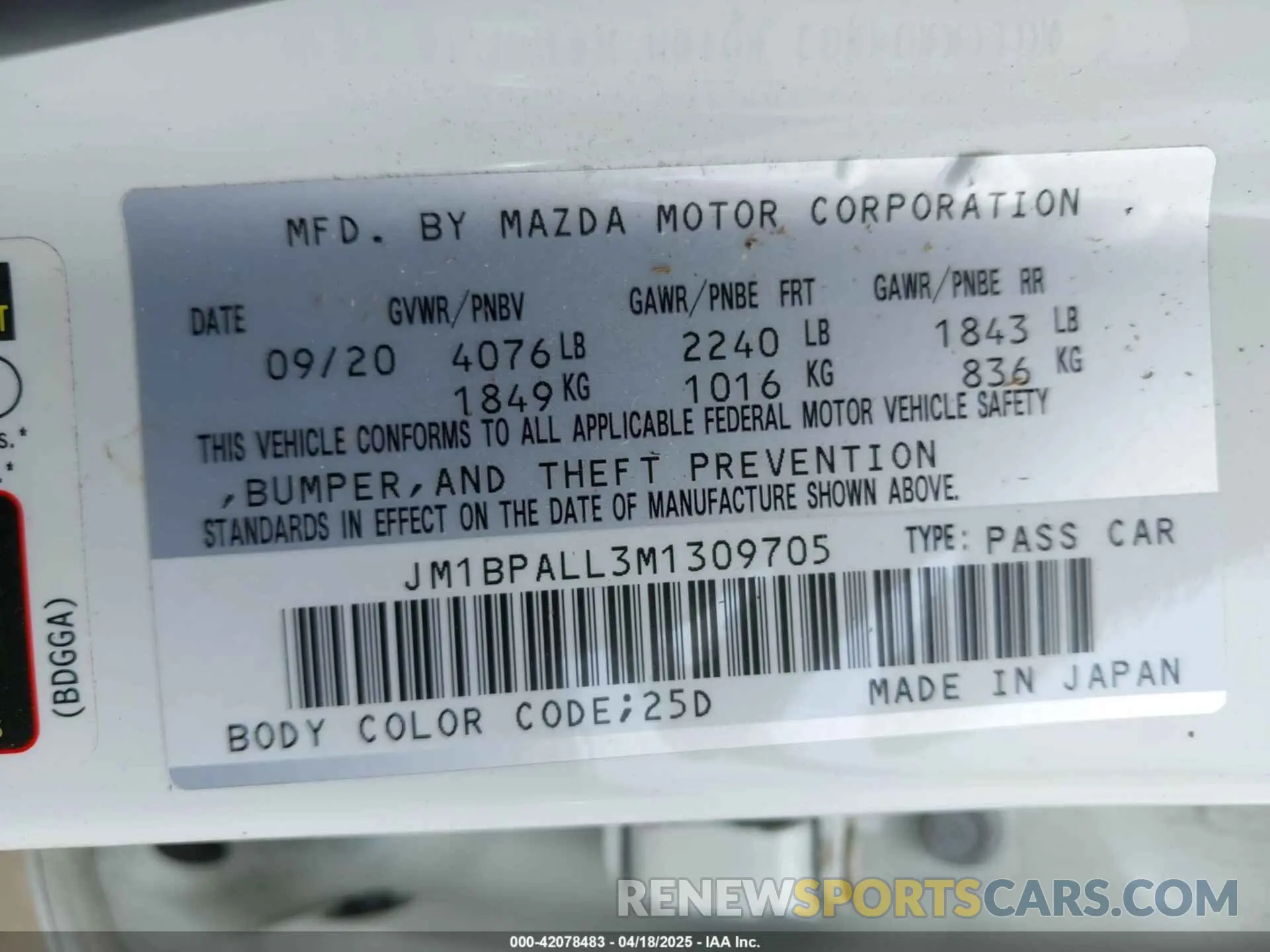 9 fotografías del automóvil dañado JM1BPALL3M1309705 MAZDA MAZDA3 2021