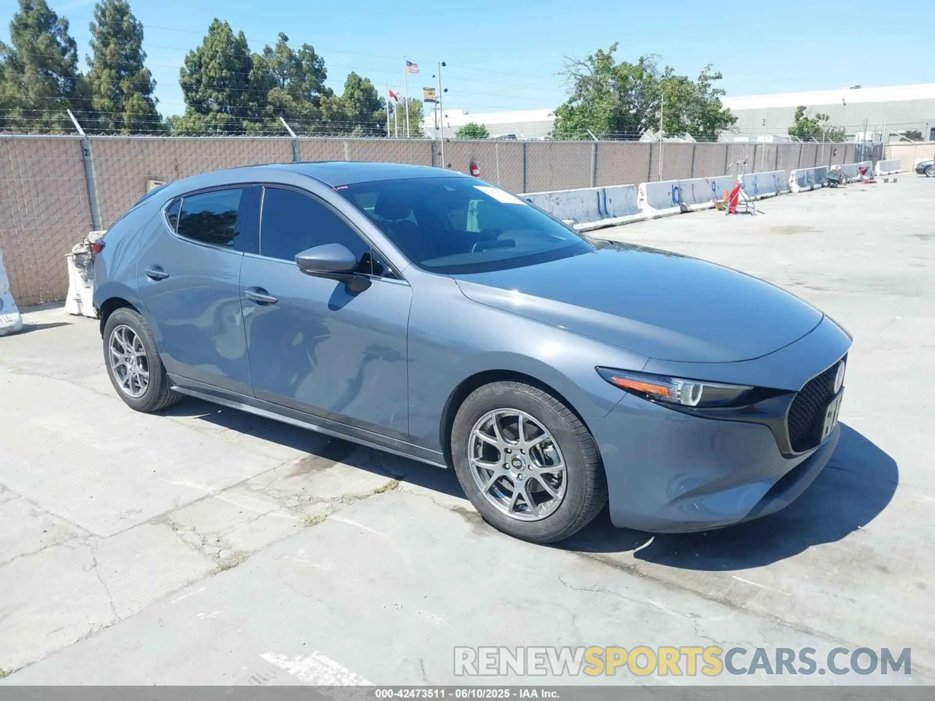 1 fotografías del automóvil dañado JM1BPAML0M1348671 MAZDA MAZDA3 2021