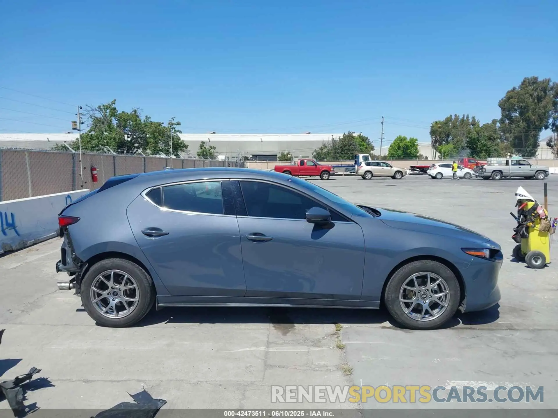 13 fotografías del automóvil dañado JM1BPAML0M1348671 MAZDA MAZDA3 2021