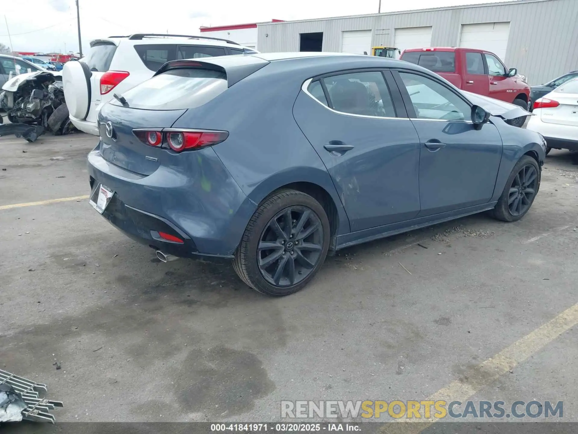 4 fotografías del automóvil dañado JM1BPAML1M1314092 MAZDA MAZDA3 2021
