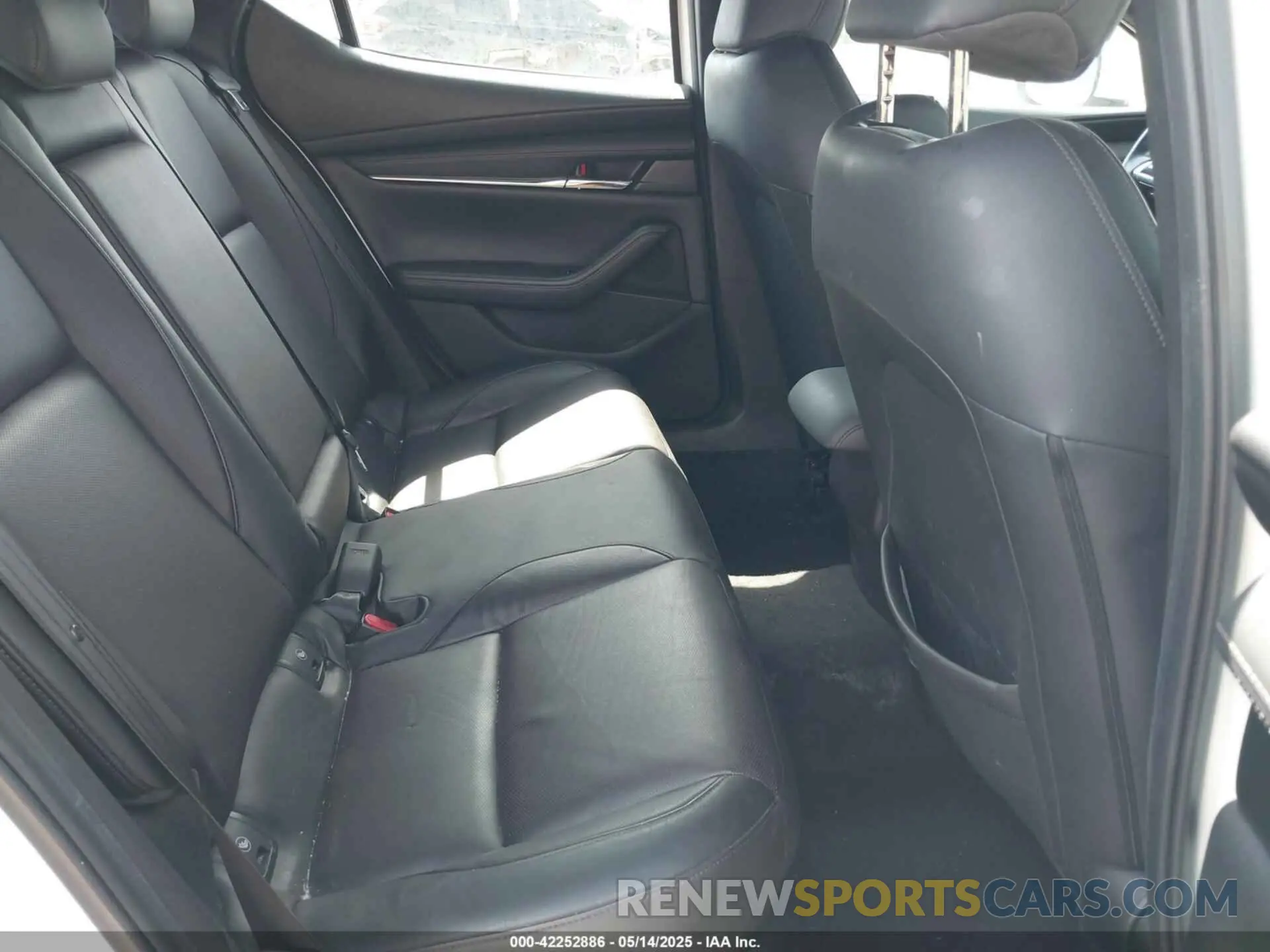 8 fotografías del automóvil dañado JM1BPAML5M1402899 MAZDA MAZDA3 2021