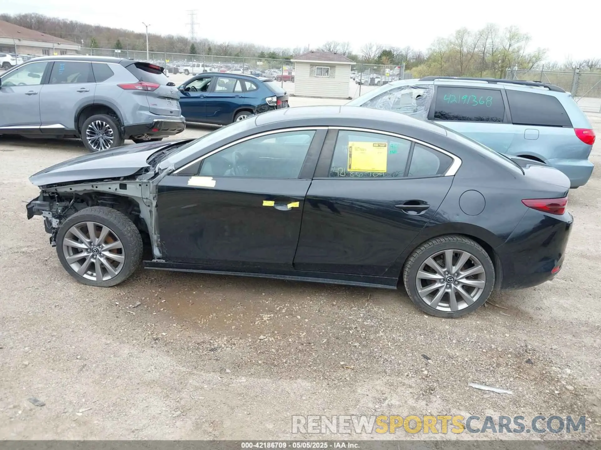 15 fotografías del automóvil dañado JM1BPBCL4M1328334 MAZDA MAZDA3 2021