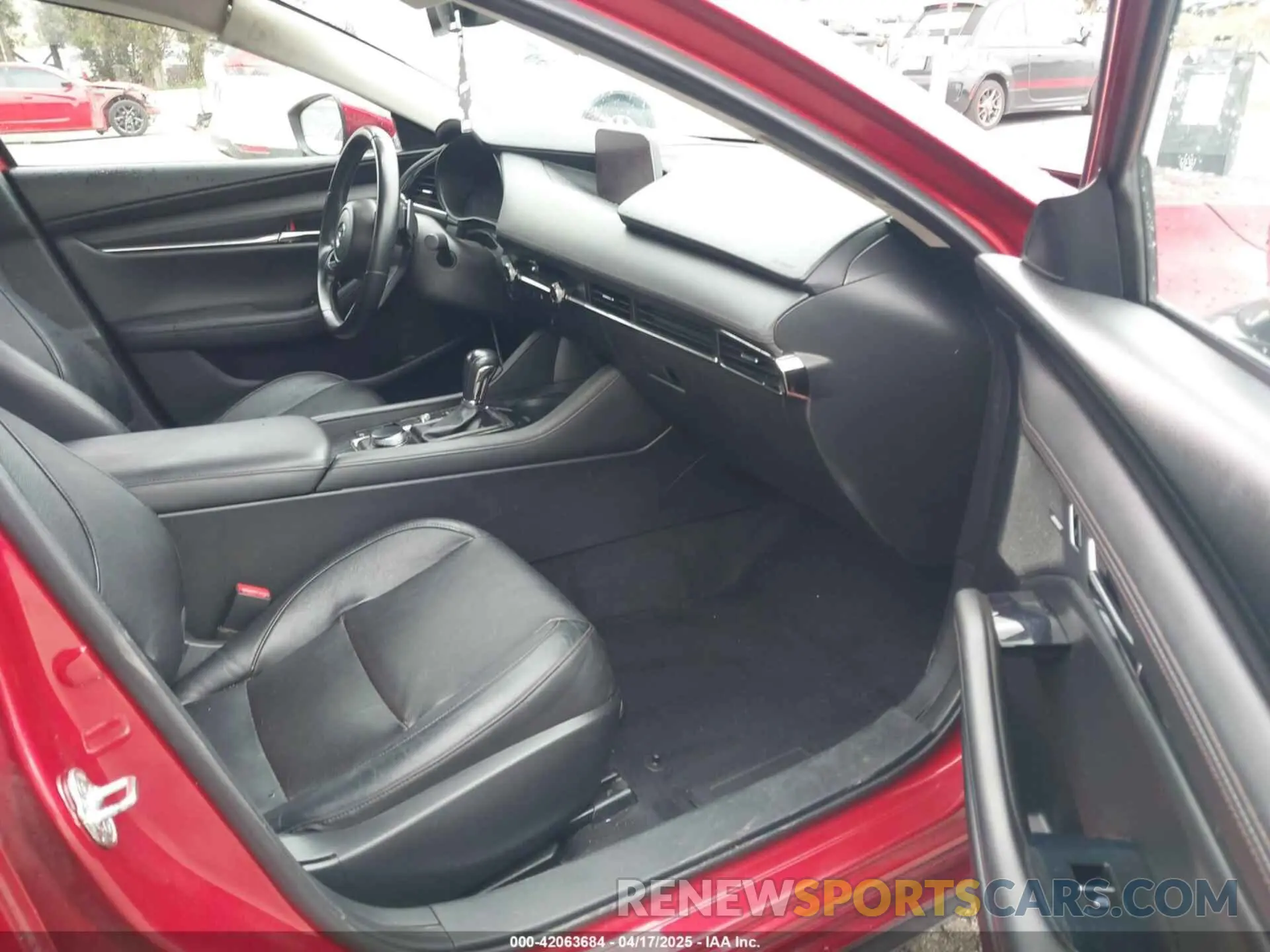 5 fotografías del automóvil dañado JM1BPBDL6M1305765 MAZDA MAZDA3 2021