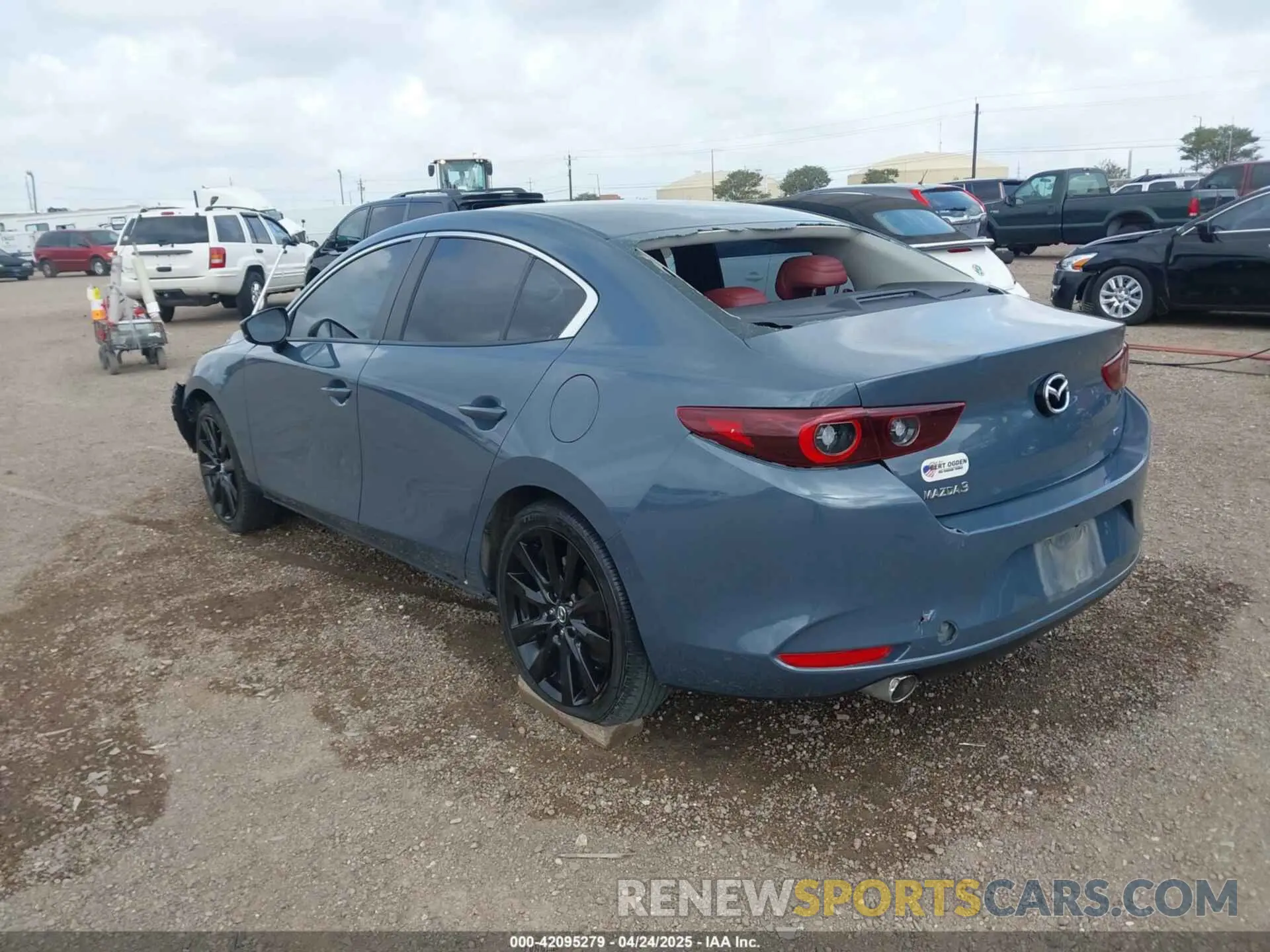 3 fotografías del automóvil dañado 3MZBPACL7NM313242 MAZDA MAZDA3 2022