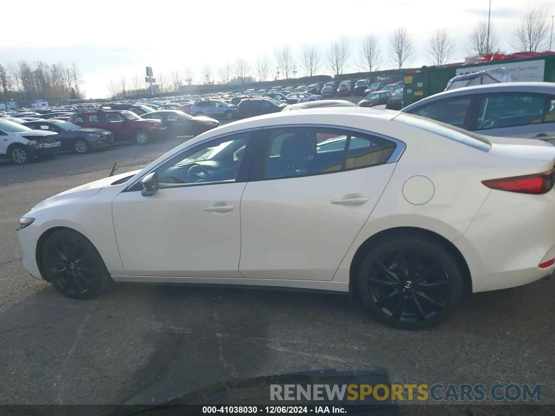 14 fotografías del automóvil dañado 3MZBPBAY2NM311824 MAZDA MAZDA3 2022