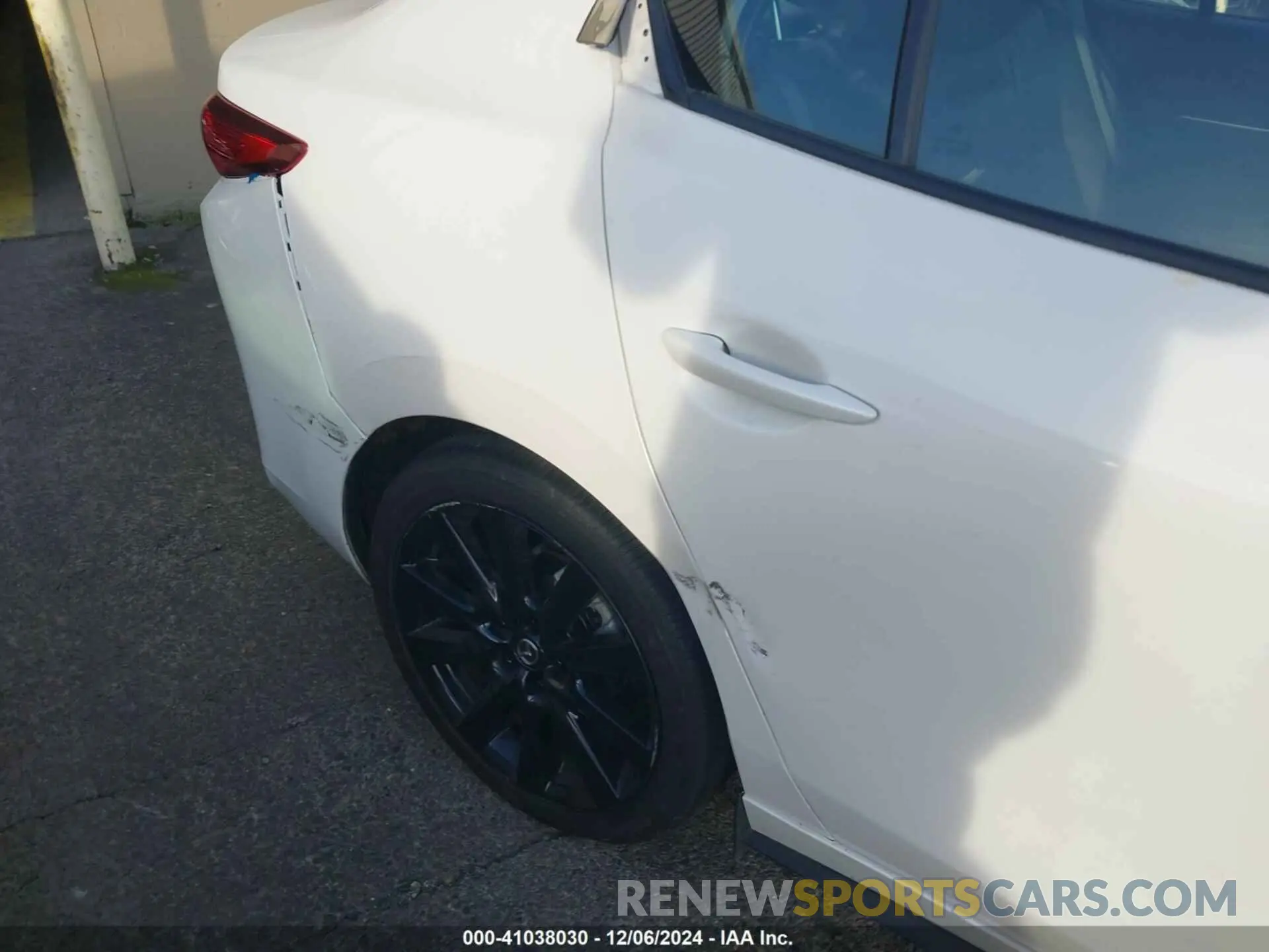 20 fotografías del automóvil dañado 3MZBPBAY2NM311824 MAZDA MAZDA3 2022