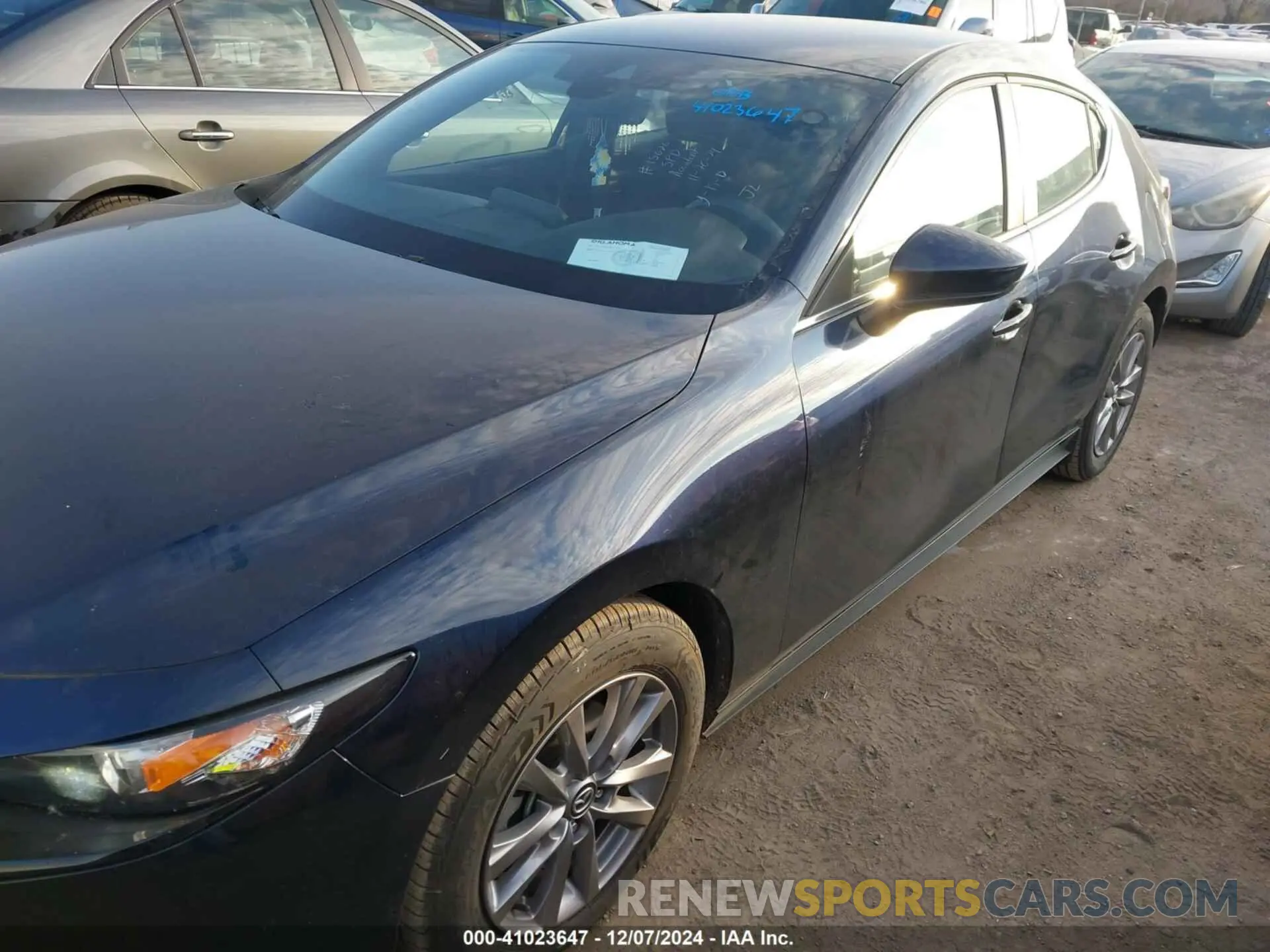2 fotografías del automóvil dañado JM1BPAJL9N1515440 MAZDA MAZDA3 2022